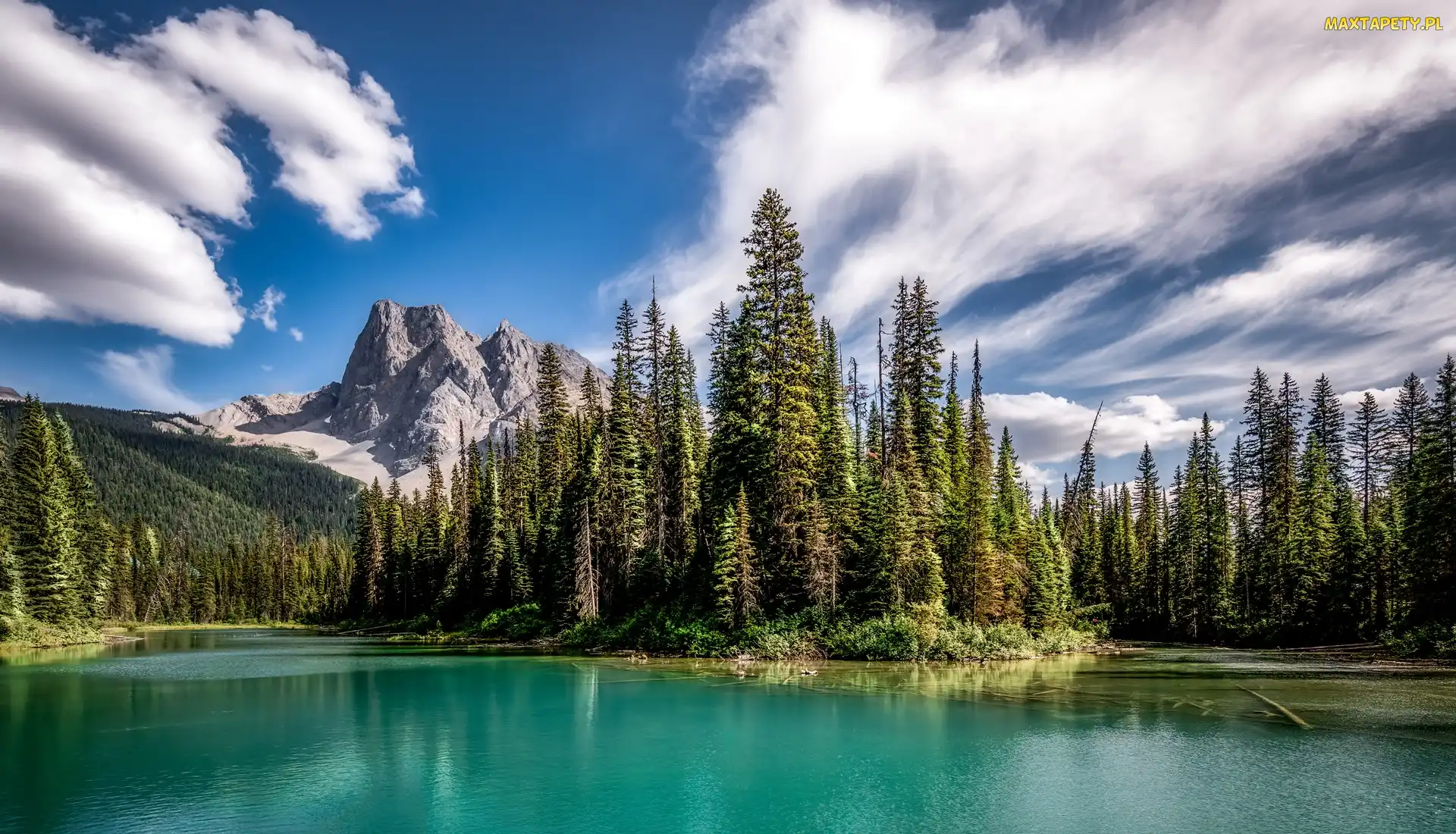 Prowincja Kolumbia Brytyjska, Chmury, Jezioro Emerald Lake, Kanada, Drzewa, Park Narodowy Yoho, Góry