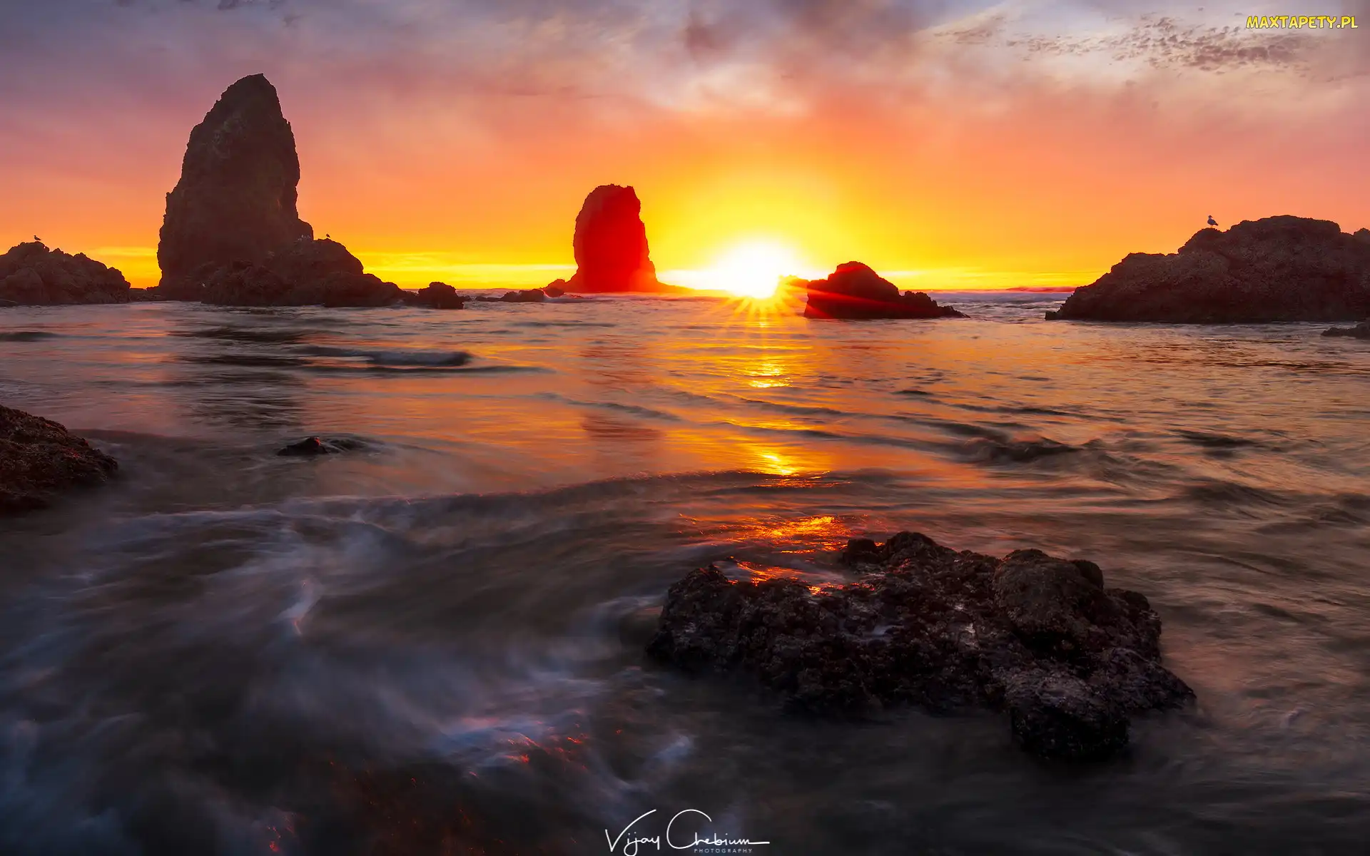 Stan Oregon, Miejscowość Cannon Beach, Morze, Stany Zjednoczone, Zachód słońca, Skały, Ocean Spokojny