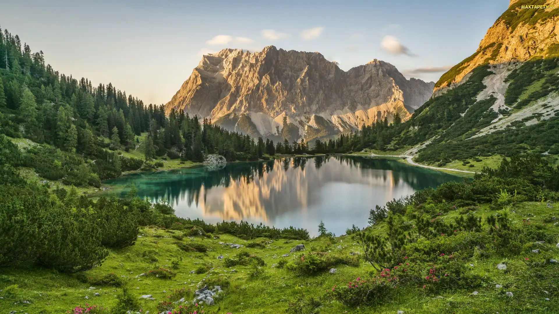 Austria, Alpy, Jezioro Seebensee, Góry