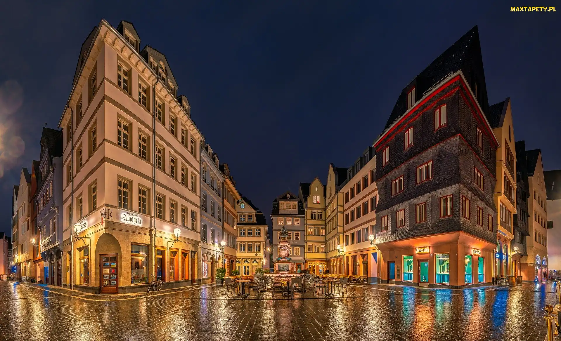 Domy, Noc, Frankfurt, Niemcy