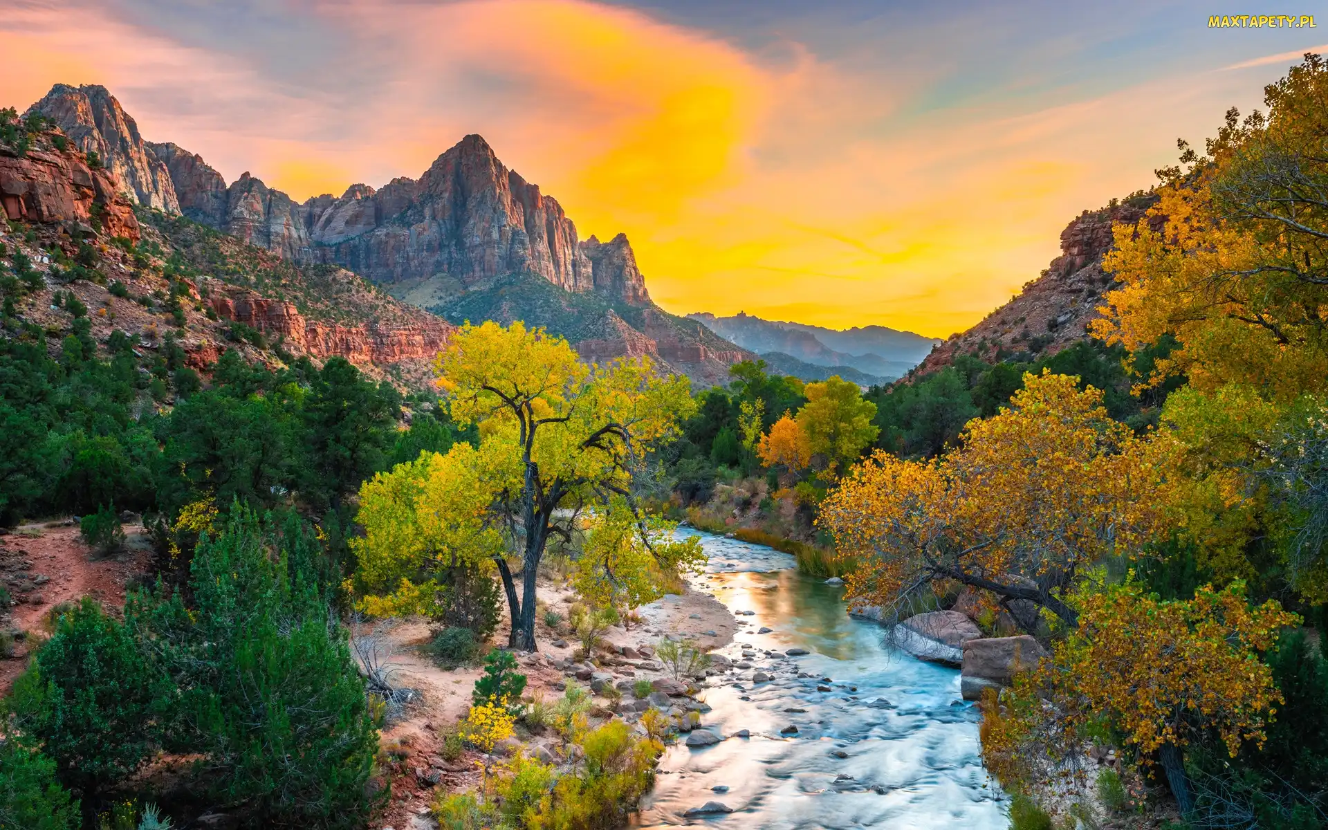 Góry Watchman, Stan Utah, Stany Zjednoczone, Wschód słońca, Kamienie, Rzeka Virgin River, Drzewa, Park Narodowy Zion