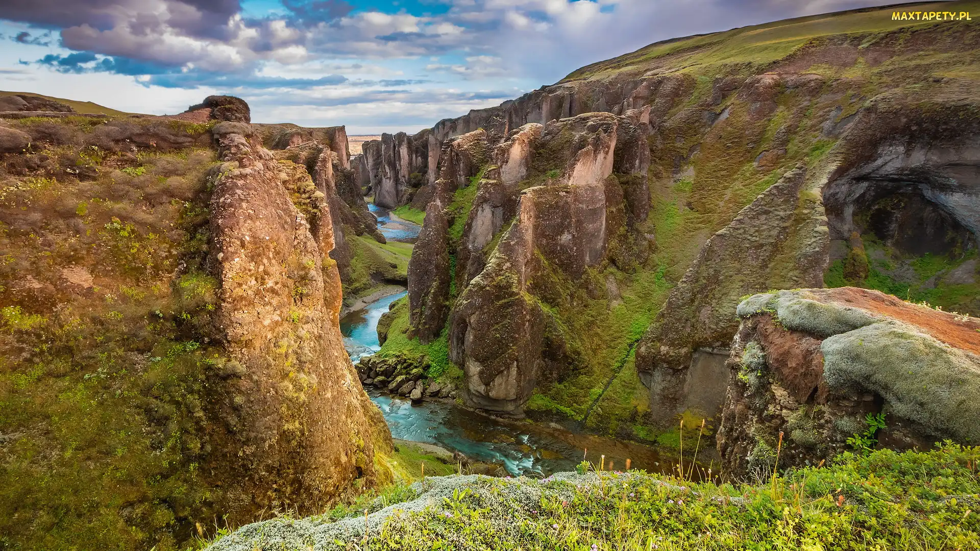 Skały, Islandia, Rzeka Fjadra, Kanion Fjadrargljufur, Góry