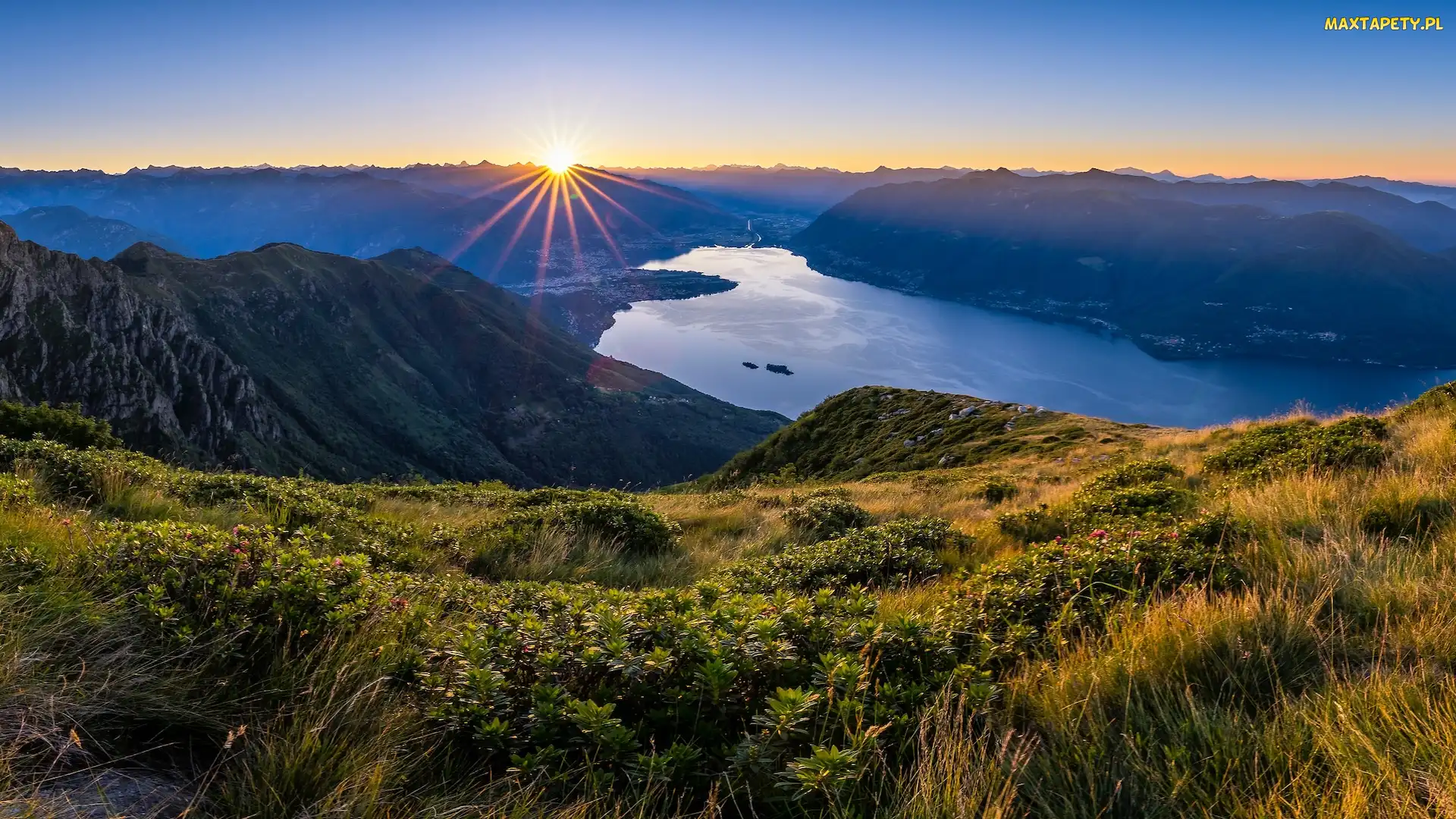Jezioro, Góry, Kanton Ticino, Szwajcaria, Roślinność, Wschód słońca, Alpy, Promienie słońca, Lago Magiorre