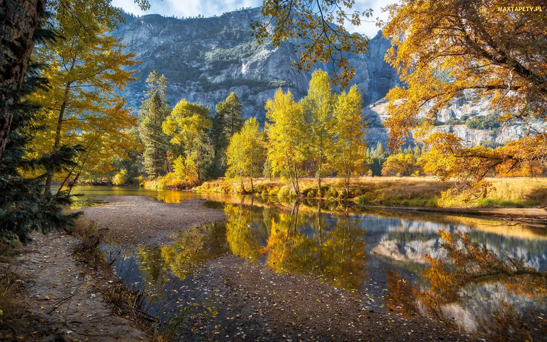Merced River, Jesień, Park Narodowy Yosemite, Stany Zjednoczone, Sierra Nevada, Góry, Kalifornia, Rzeka