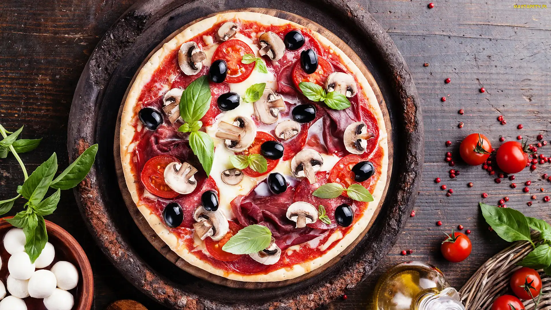 Pomidory, Pieczarki, Pizza, Oliwki
