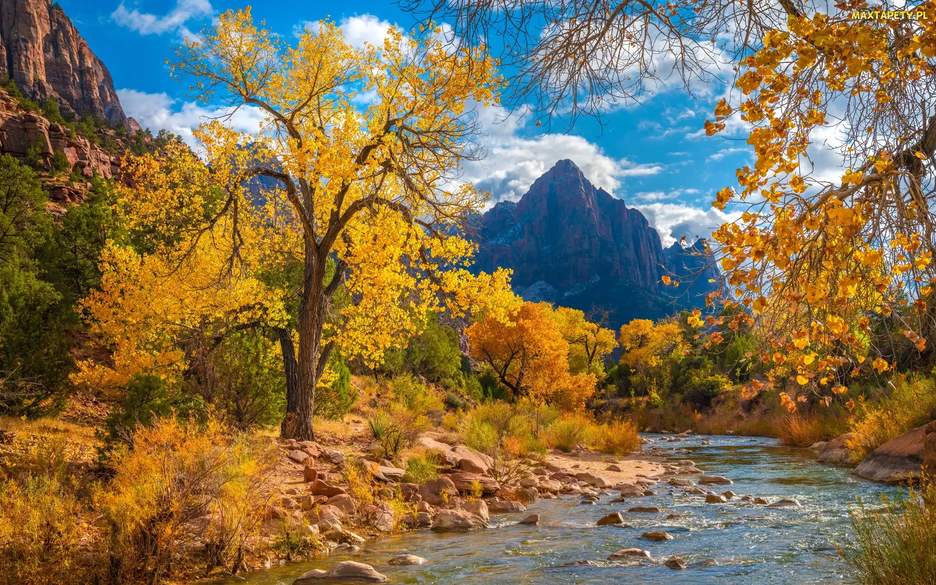Stany Zjednoczone, Chmury, Jesień, Stan Utah, Góra Watchman, Góry, Rzeka Virgin River, Kamienie, Park Narodowy Zion, Drzewa