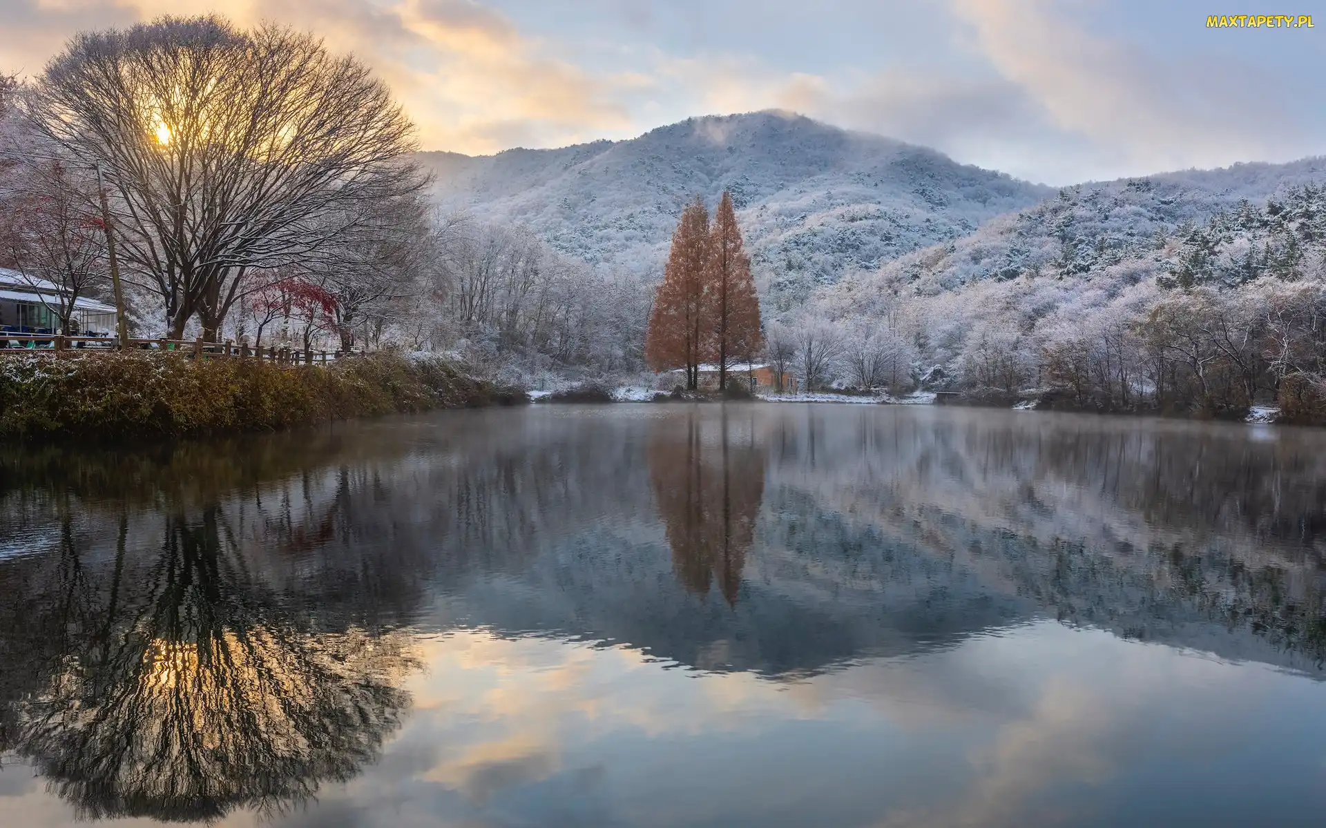 Jezioro, Drzewa, Góry, Zima, Gongju, Songgokji, Korea Południowa, Odbicie
