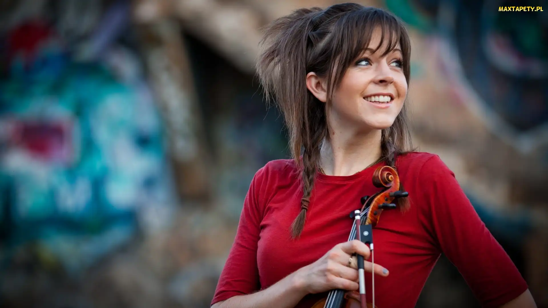 Skrzypce, Lindsey Stirling, Uśmiechnięta, Skrzypaczka