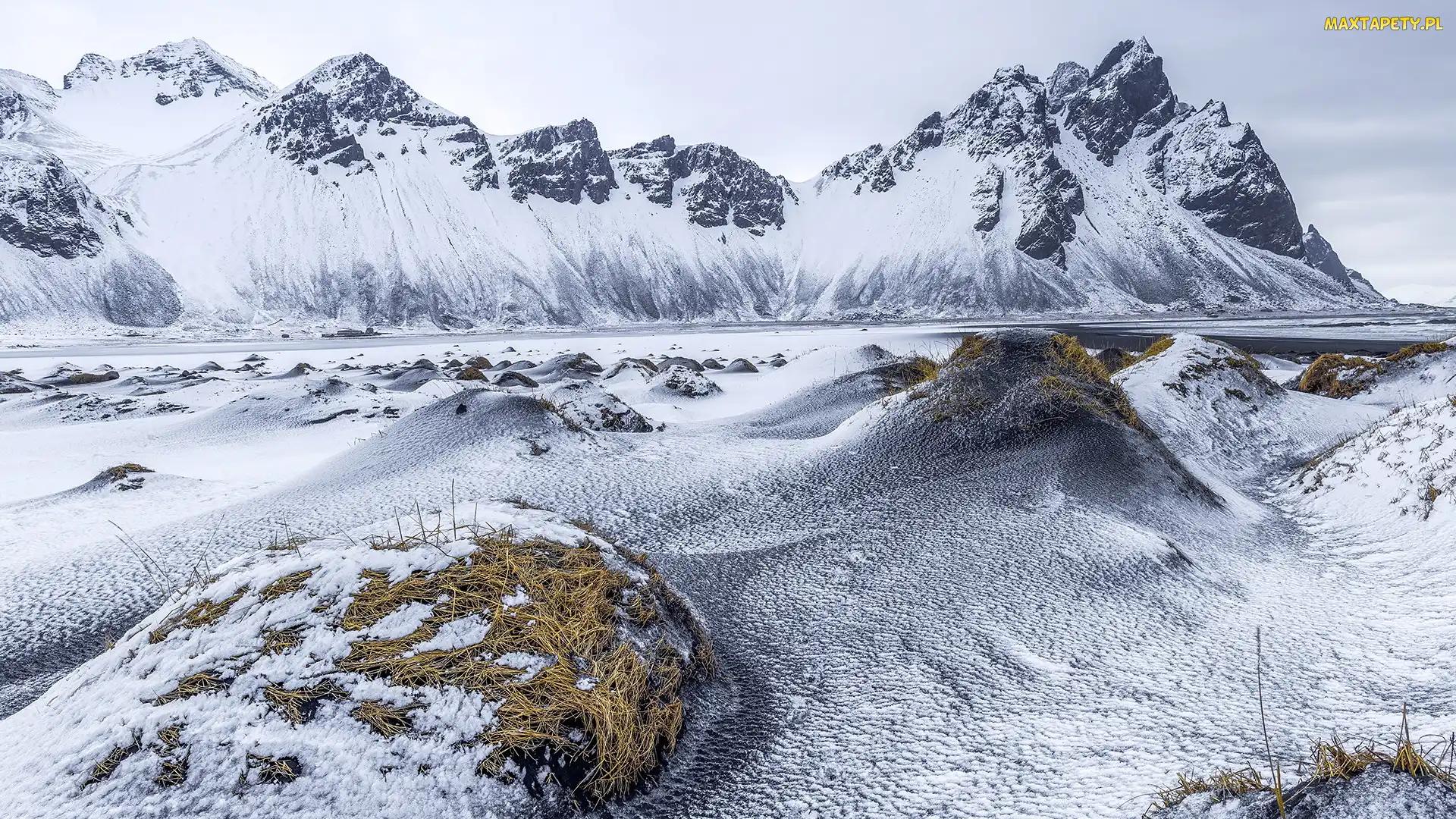 Góra Vestrahorn, Hofn, Islandia, Zima, Szczyty, Ośnieżone, Plaża Stokksnes, Góry