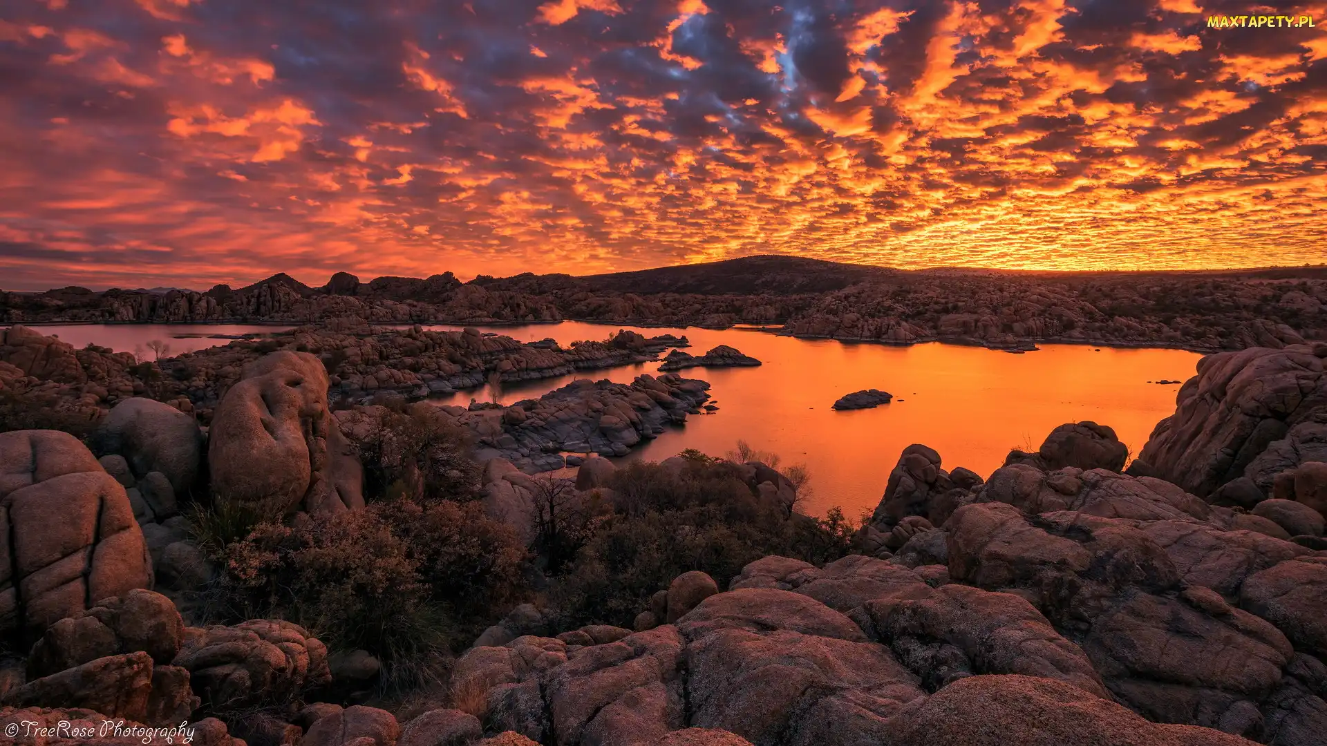 Watson Lake, Chmury, Wschód słońca, Stany Zjednoczone, Prescott, Skały, Arizona, Jezioro