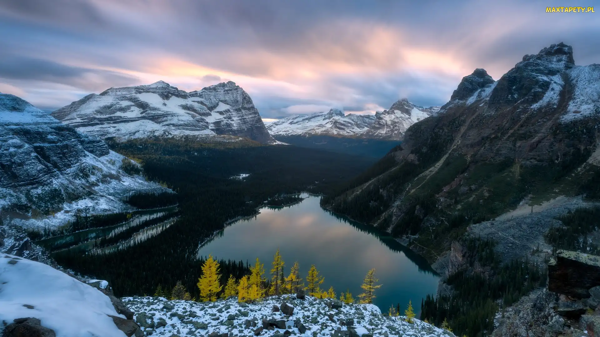 Canadian Rockies, Góry, Chmury, Kolumbia Brytyjska, Park Narodowy Yoho, Kanada, Lake OHara, Zima, Las, Drzewa, Jezioro