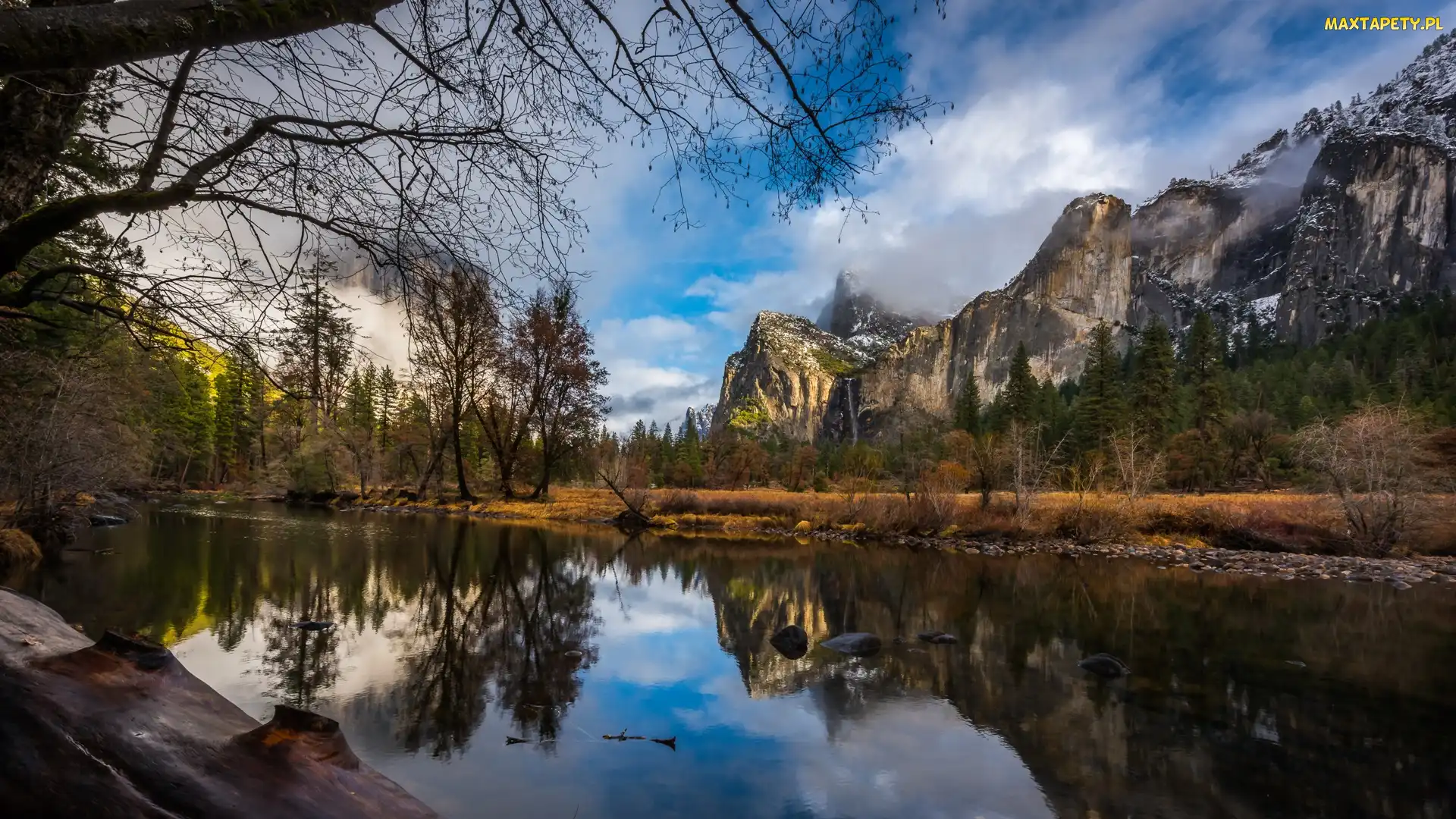 Stany Zjednoczone, Drzewa, Rzeka, Chmury, Merced River, Sierra Nevada, Stan Kalifornia, Park Narodowy Yosemite, Góry