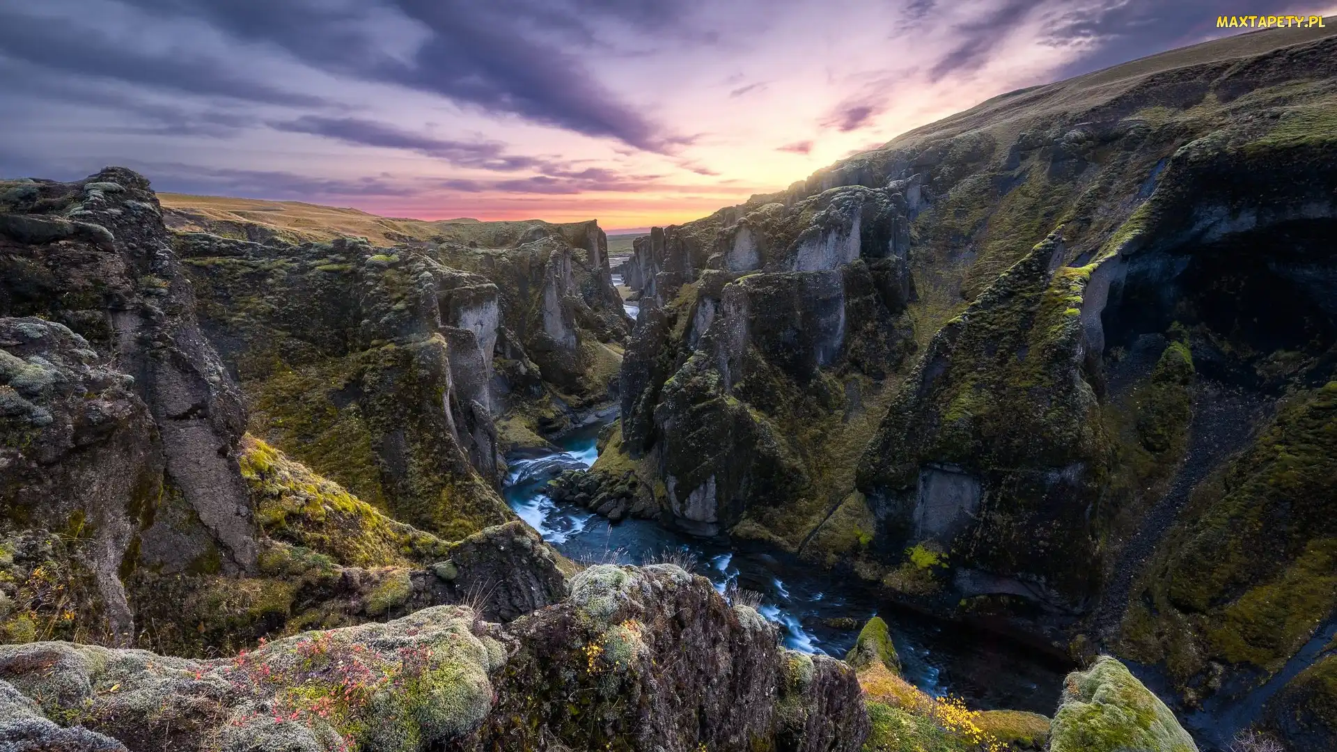 Góry, Islandia, Rzeka Fjadra, Kanion Fjadrargljufur, Wschód słońca