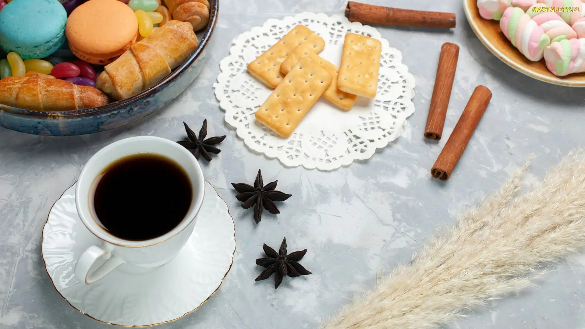 Pianki, Filiżanka, Kawa, Serwetka, Cynamon, Anyż, Krakersy, Makaroniki