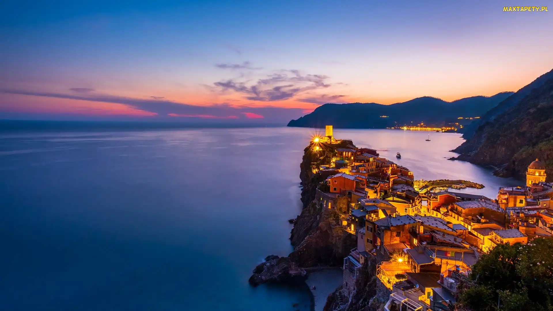 Światła, Domy, Liguria, Morze, Wybrzeże, Włochy, Vernazza