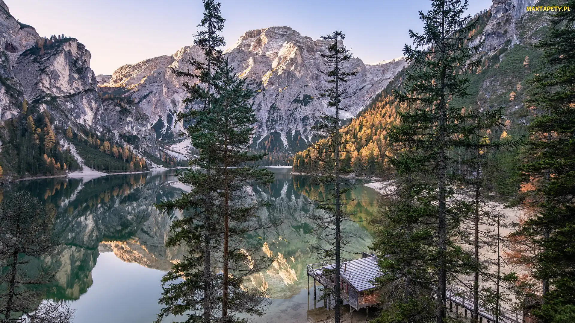 Dom, Drzewa, Pragser Wildsee, Włochy, Dolomity, Jezioro, Góry