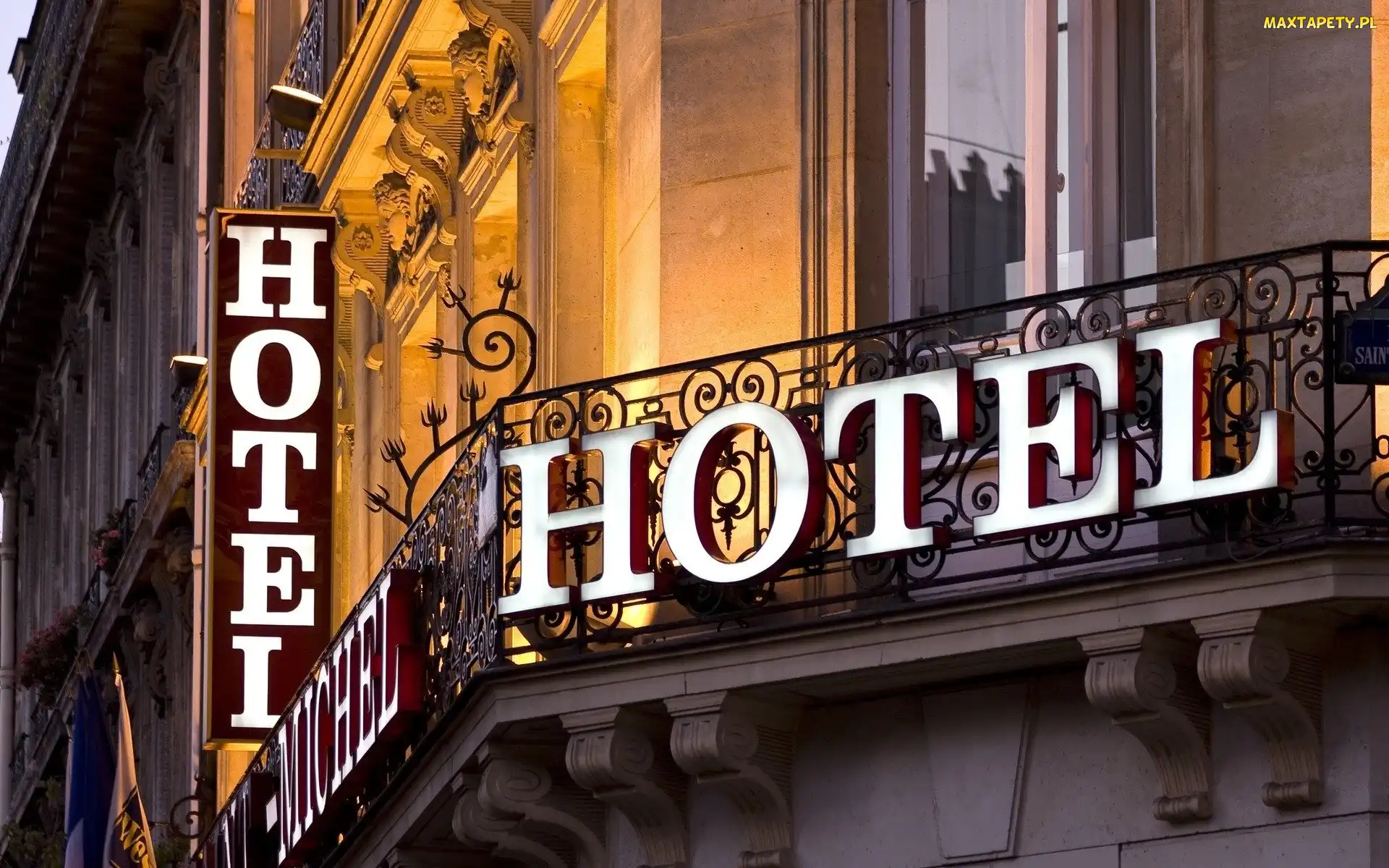 Fasada, Napis, Neon, Balkon, Hotel