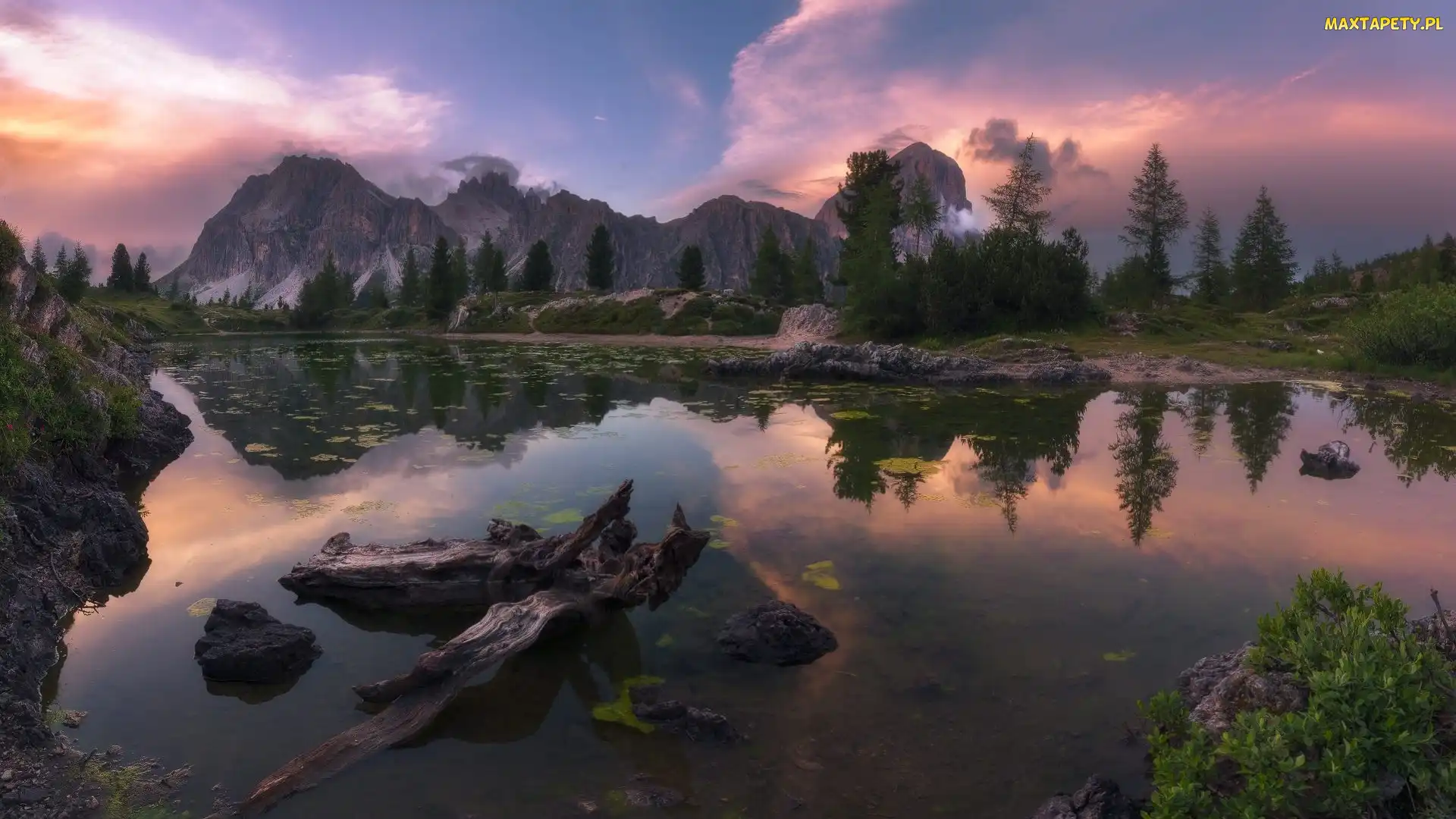 Włochy, Drzewa, Lago Limides, Odbicie, Chmury, Jezioro, Tyrol, Góry, Dolomity