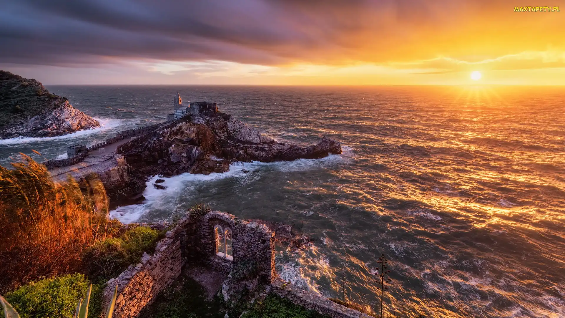Chiesa di San Pietro, Liguria, Wschód słońca, Włochy, Portovenere, Skały, Kościół św Piotra, Wybrzeże, Morze Liguryjskie