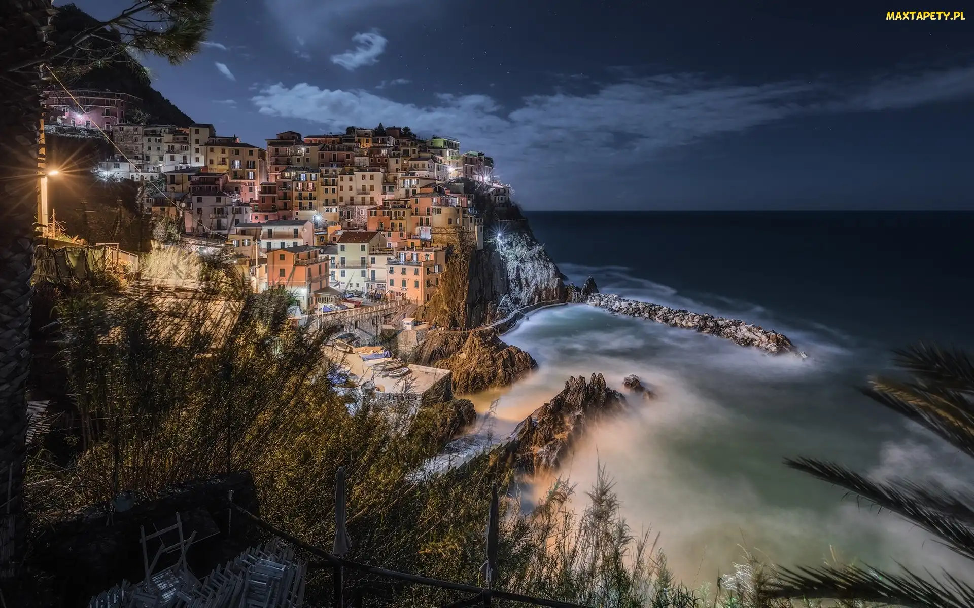 Zatoka, Cinque Terre, Domy, Manarola, Włochy, Kolorowe, Noc, Światła, Chmury, Morze Liguryjskie