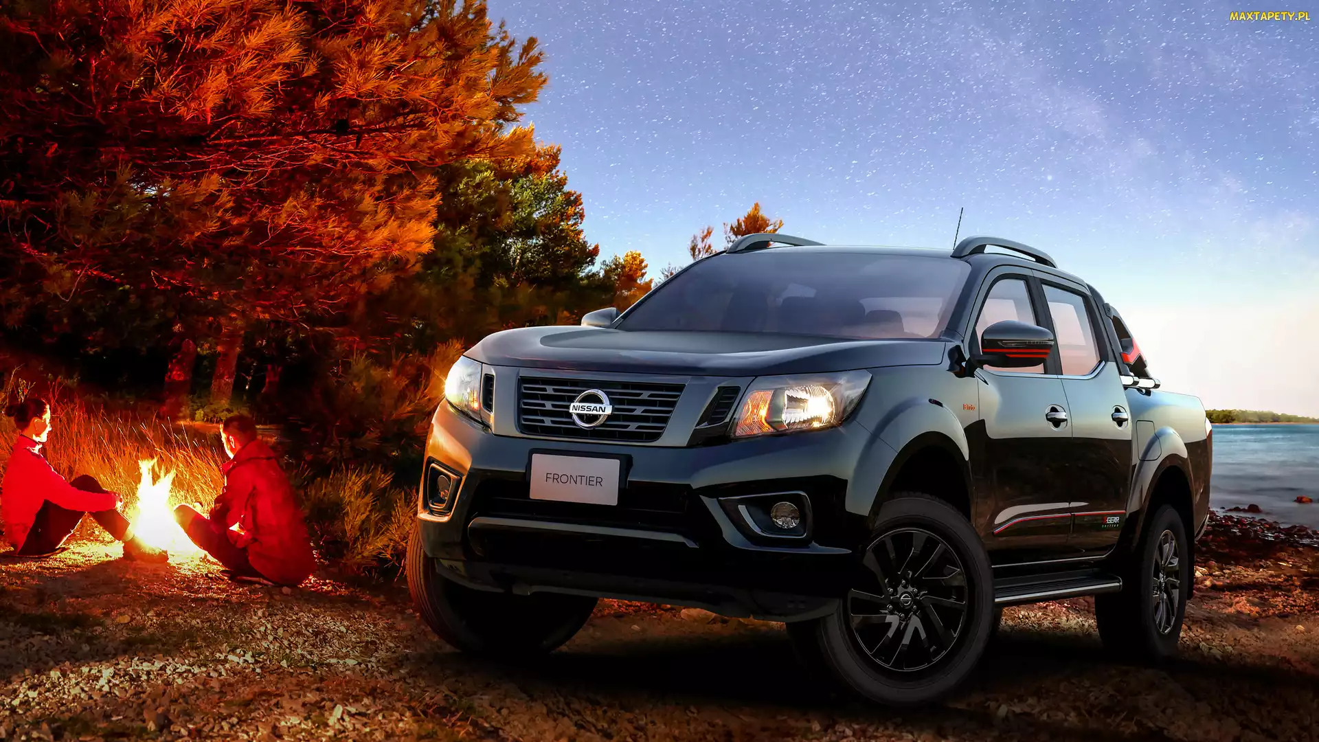 Czarny, Ognisko, Nissan Frontier
