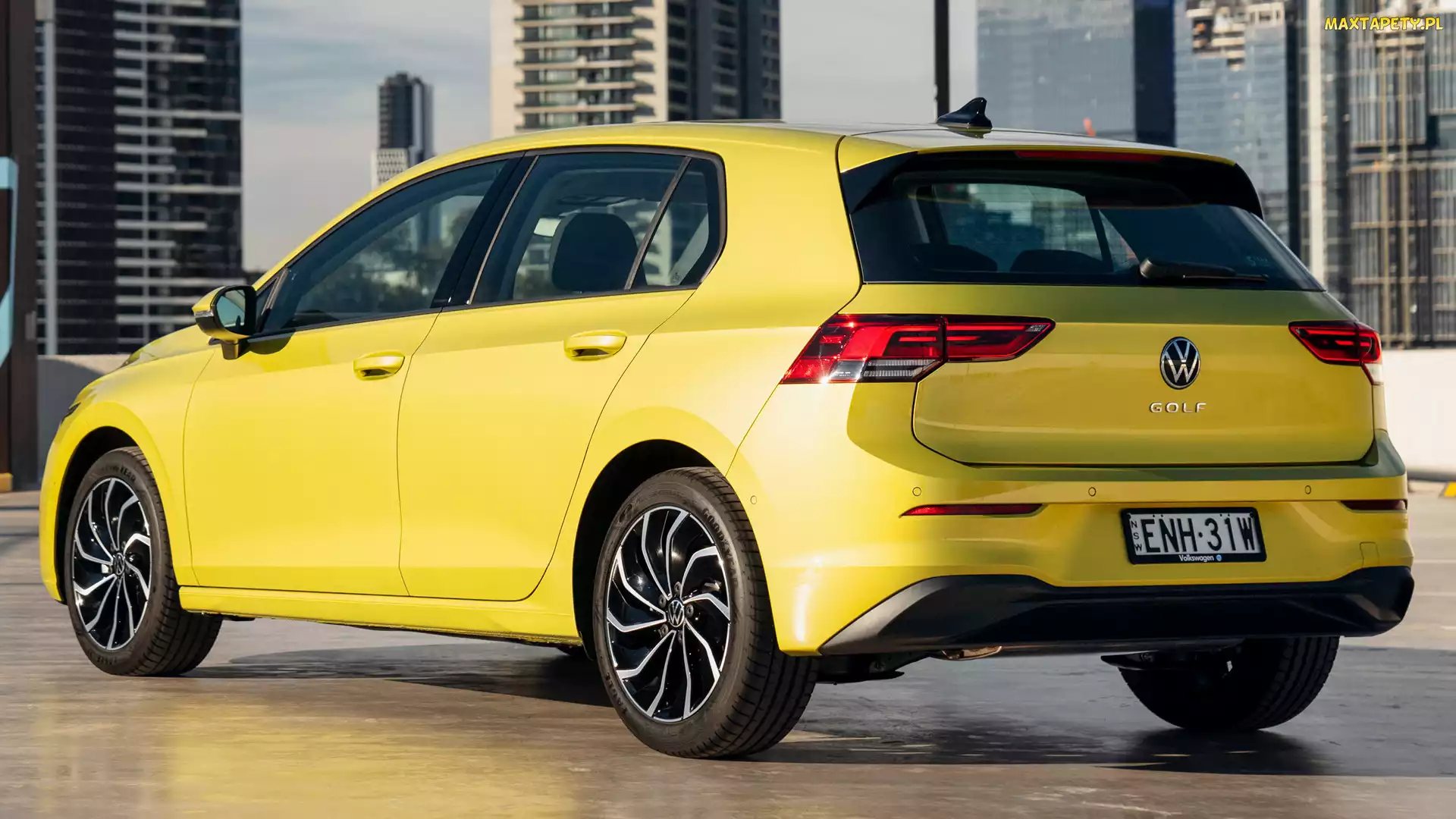 Żółty, Volkswagen Golf 8