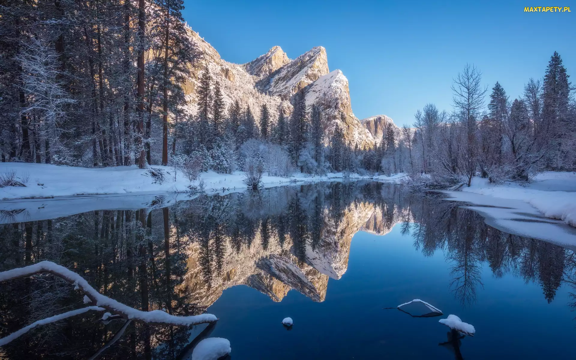 Odbicie, Konary, Zima, Merced River, Park Narodowy Yosemite, Stany Zjednoczone, Góry, Kalifornia, Śnieg, Drzewa, Rzeka