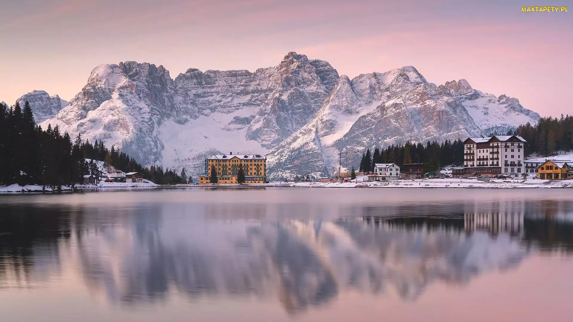 Góry, Cortina dAmpezzo, Domy, Włochy, Odbicie, Grand Hotel Misurina, Dolomity, Jezioro, Misurina Lake