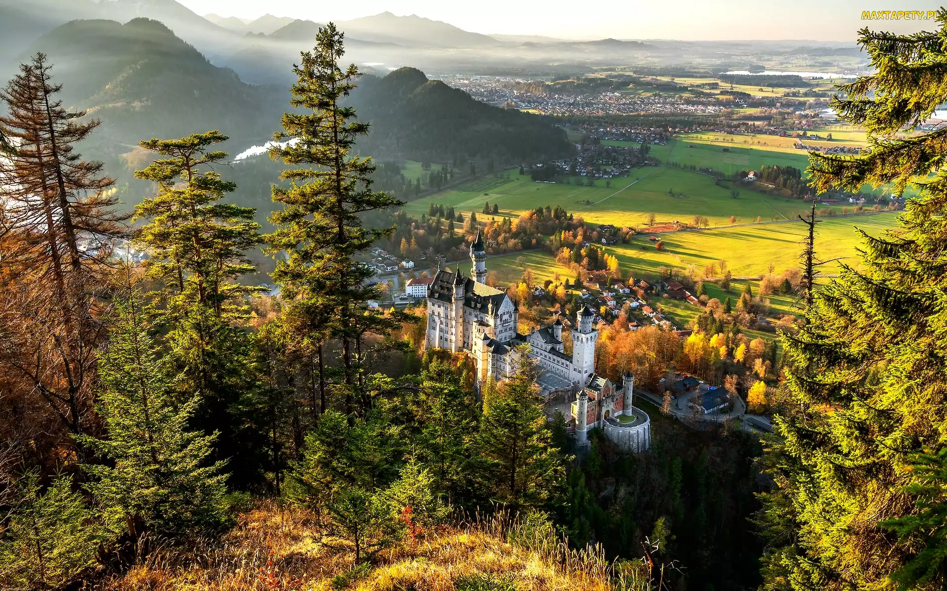 Bawaria, Jesień, Niemcy, Zamek Neuschwanstein, Góry, Schwangau, Alpy, Drzewa