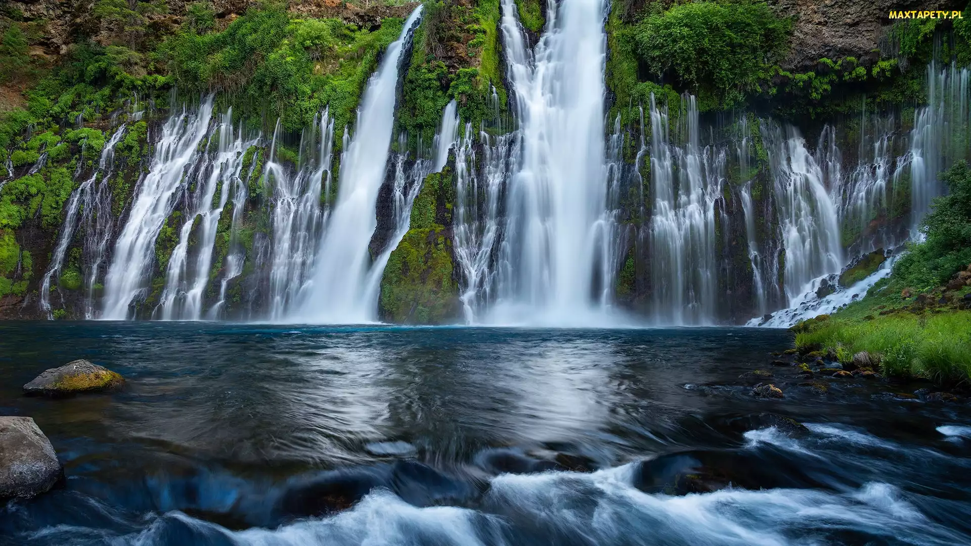 Burney Falls, Skały, Wodospad, Roślinność, Stan Kalifornia, Kaskada, Stany Zjednoczone, Park Stanowy McArthur-Burney Falls