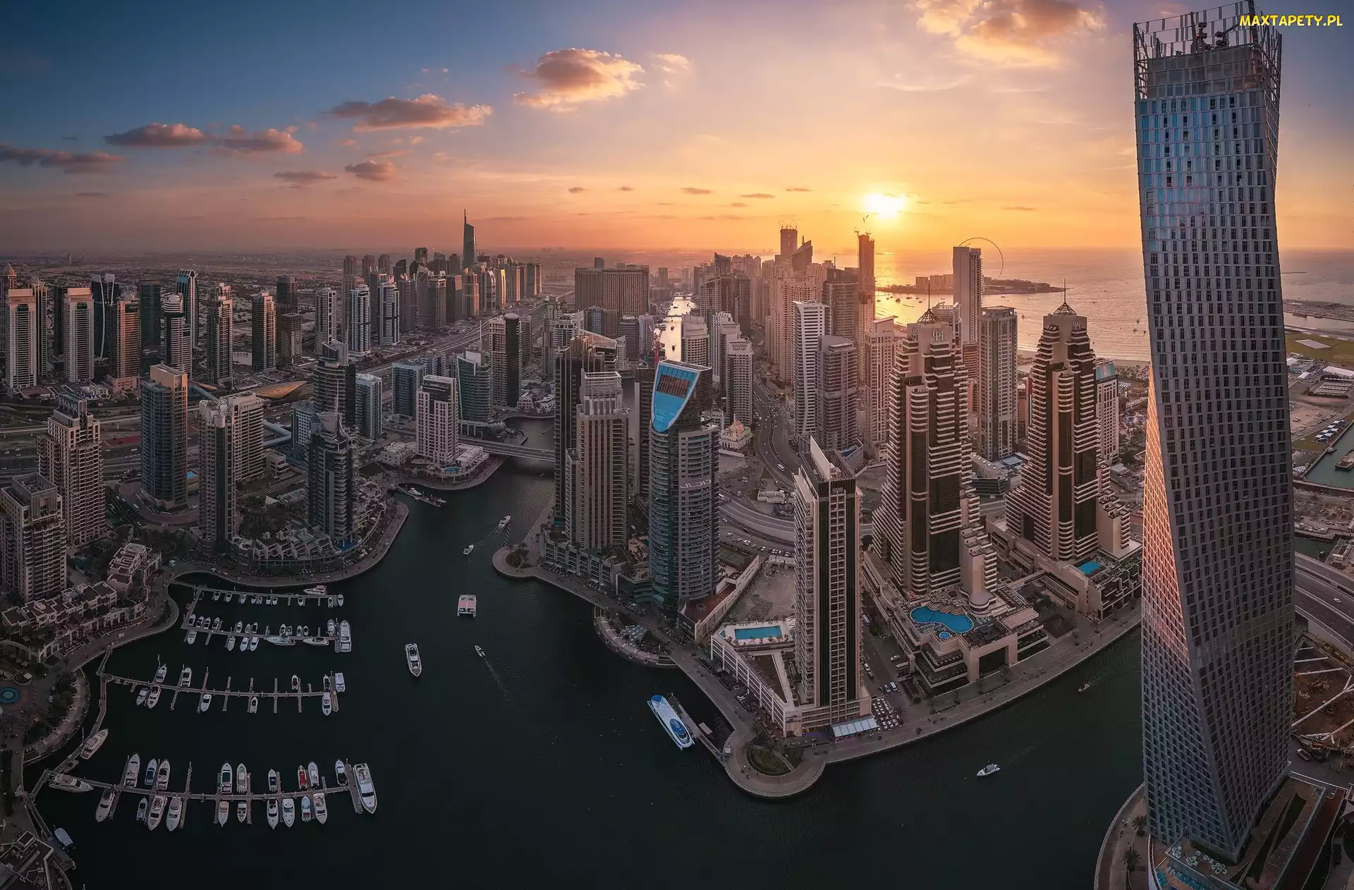 Dubaj, Zachód słońca, Wieżowce, Drapacze chmur, Zjednoczone Emiraty Arabskie
