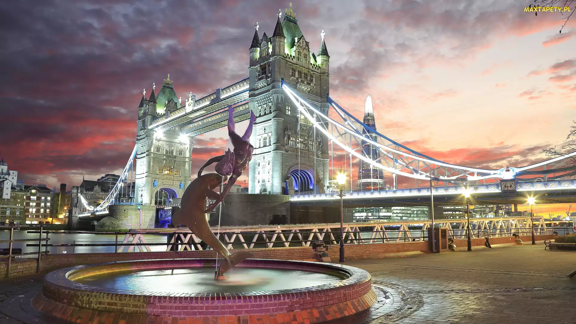 Londyn, Rzeka Tamiza, Fontanna Girl with a Dolphin Fountain, Anglia, Tower Bridge, Wschód słońca, Most
