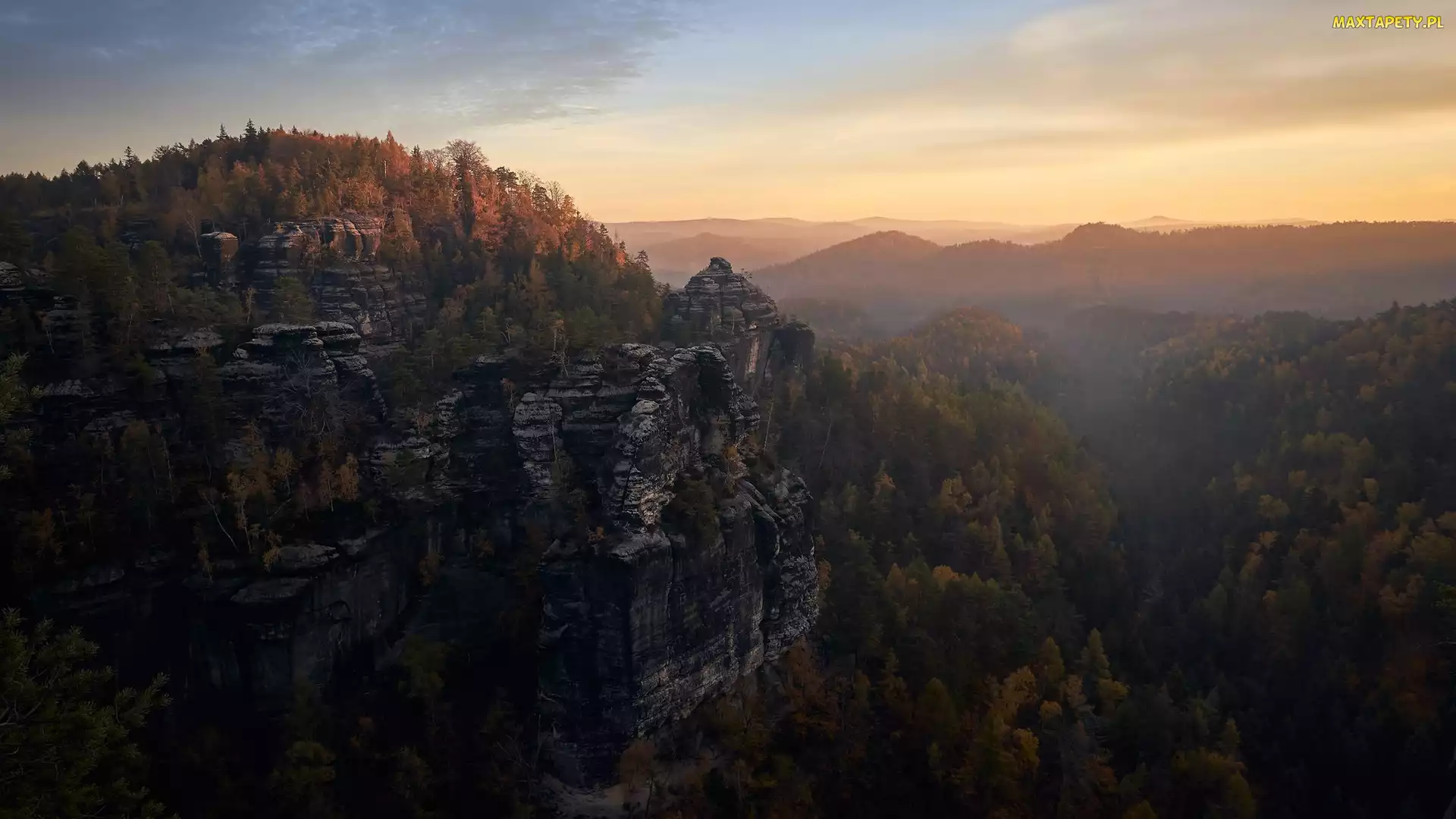 Niemcy, Park Narodowy Saskiej Szwajcarii, Góry Połabskie, Poranek, Skały, Lasy