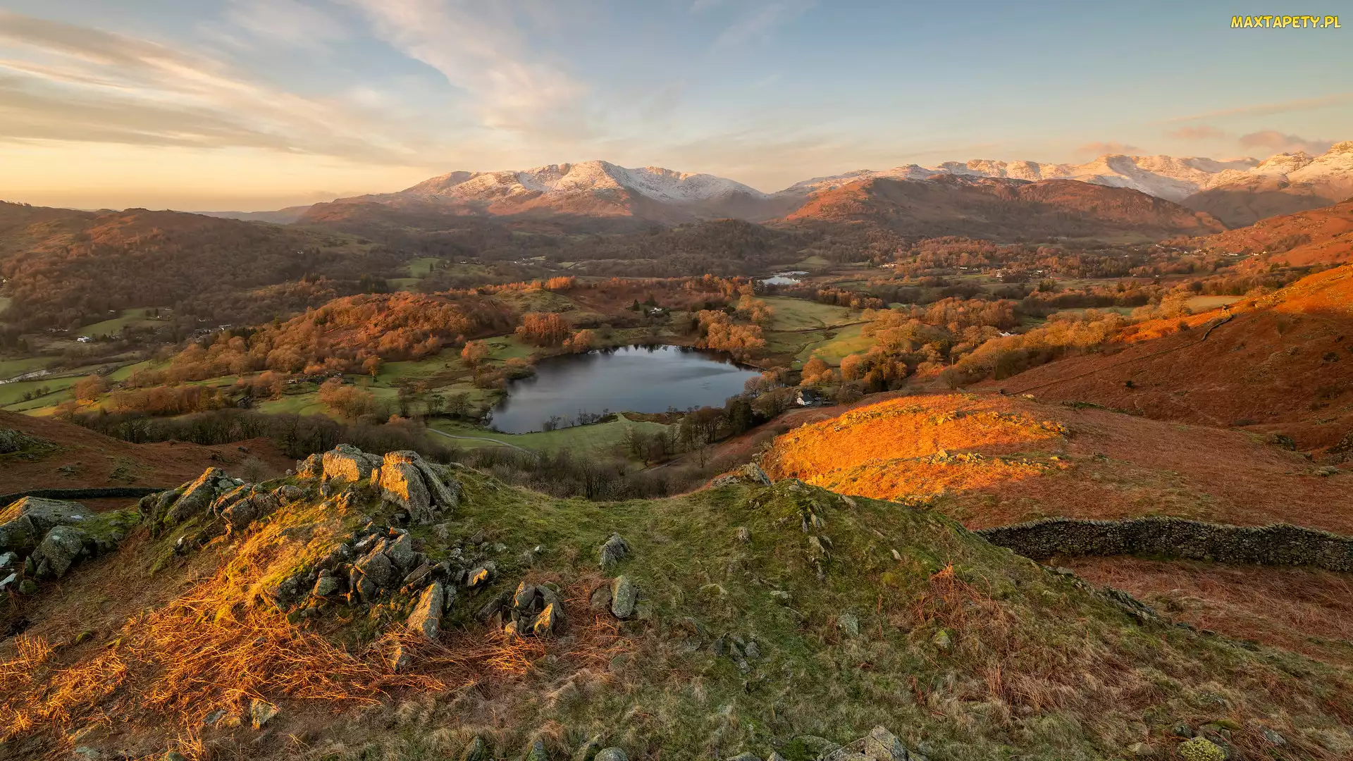 Park Narodowy Lake District, Skały, Loughrigg Tarn, Anglia, Central Fells, Jezioro, Góry