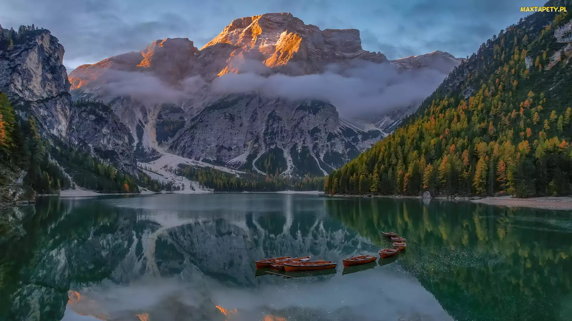 Włochy, Łódki, Dolomity, Góry, Jezioro, Pragser Wildsee
