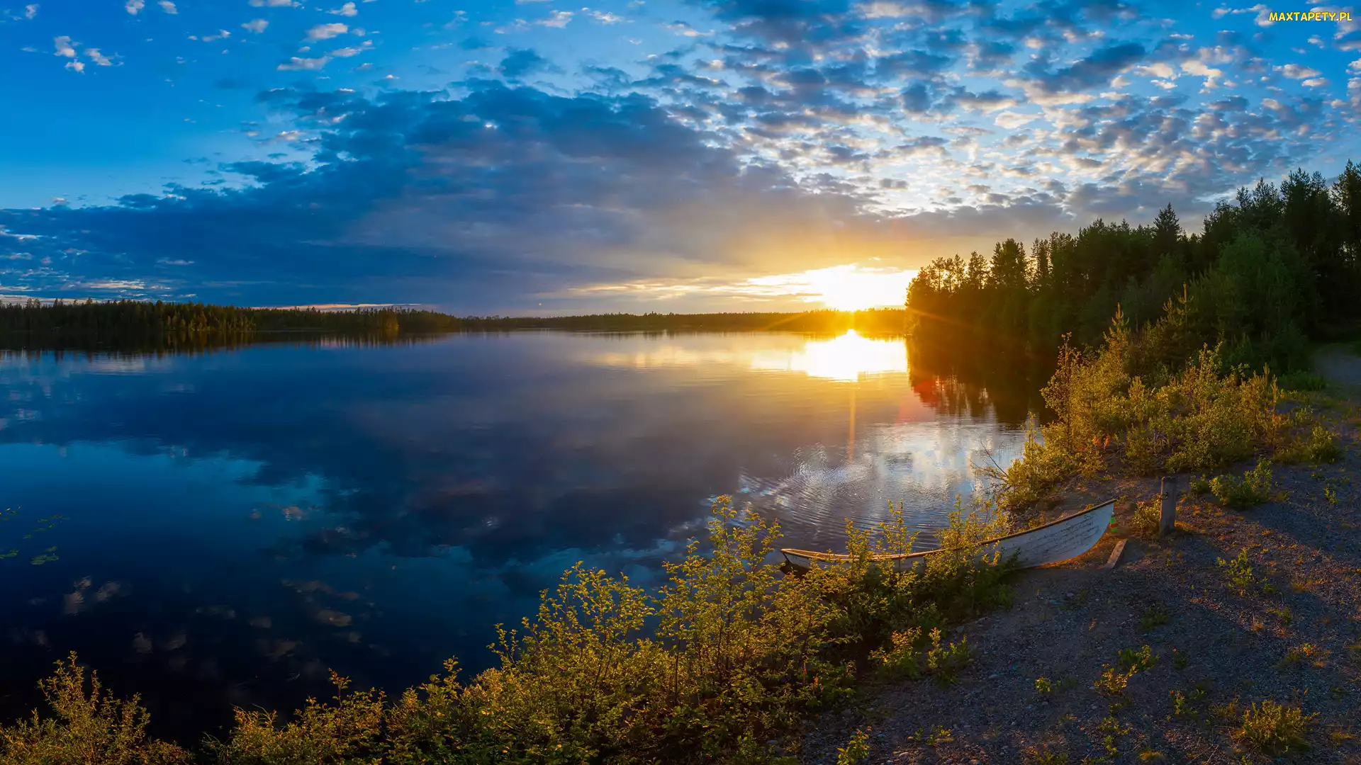 Łódka, Chmury, Jezioro Kitka, Niebo, Kuusamo, Wieczór, Finlandia, Zachód słońca