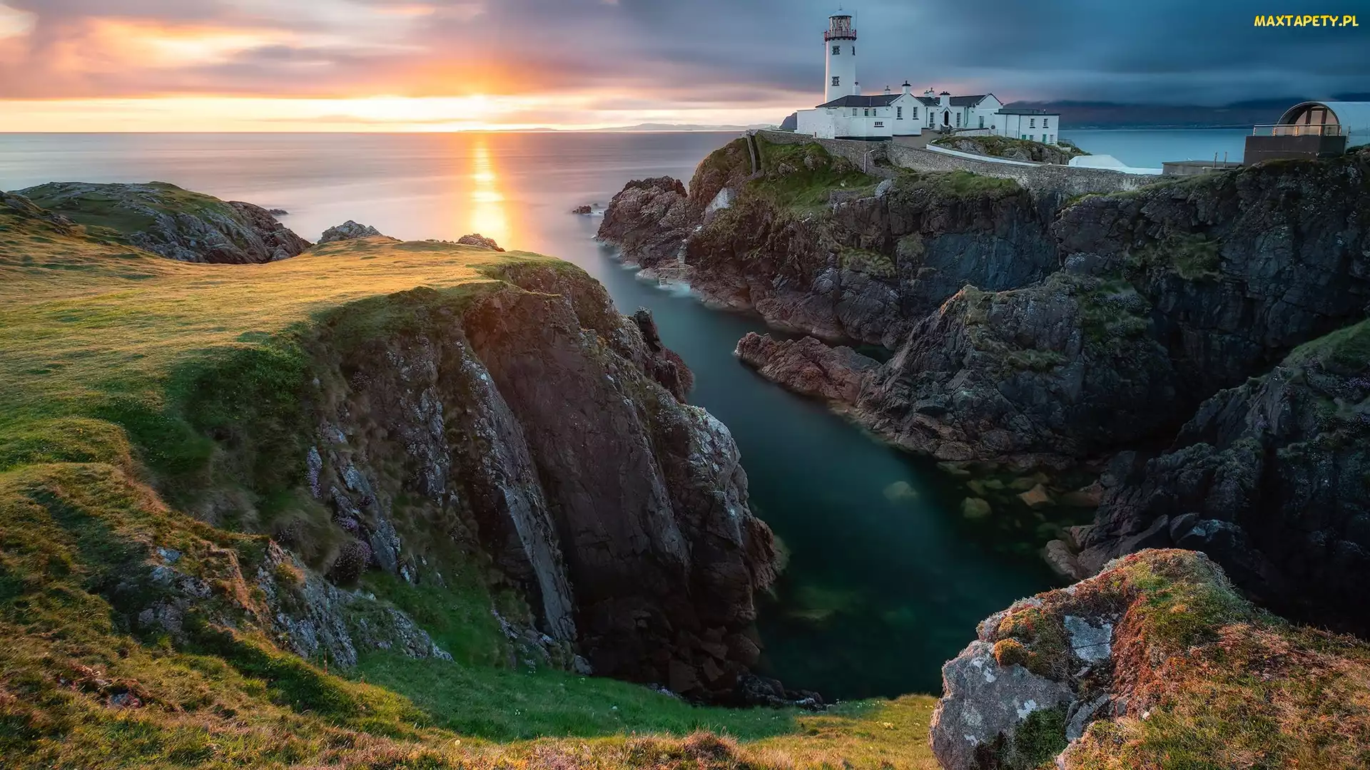 Portsalon, Zachód słońca, Fanad Head Lighthouse, Irlandia, Skały, Latarnia morska, Morze