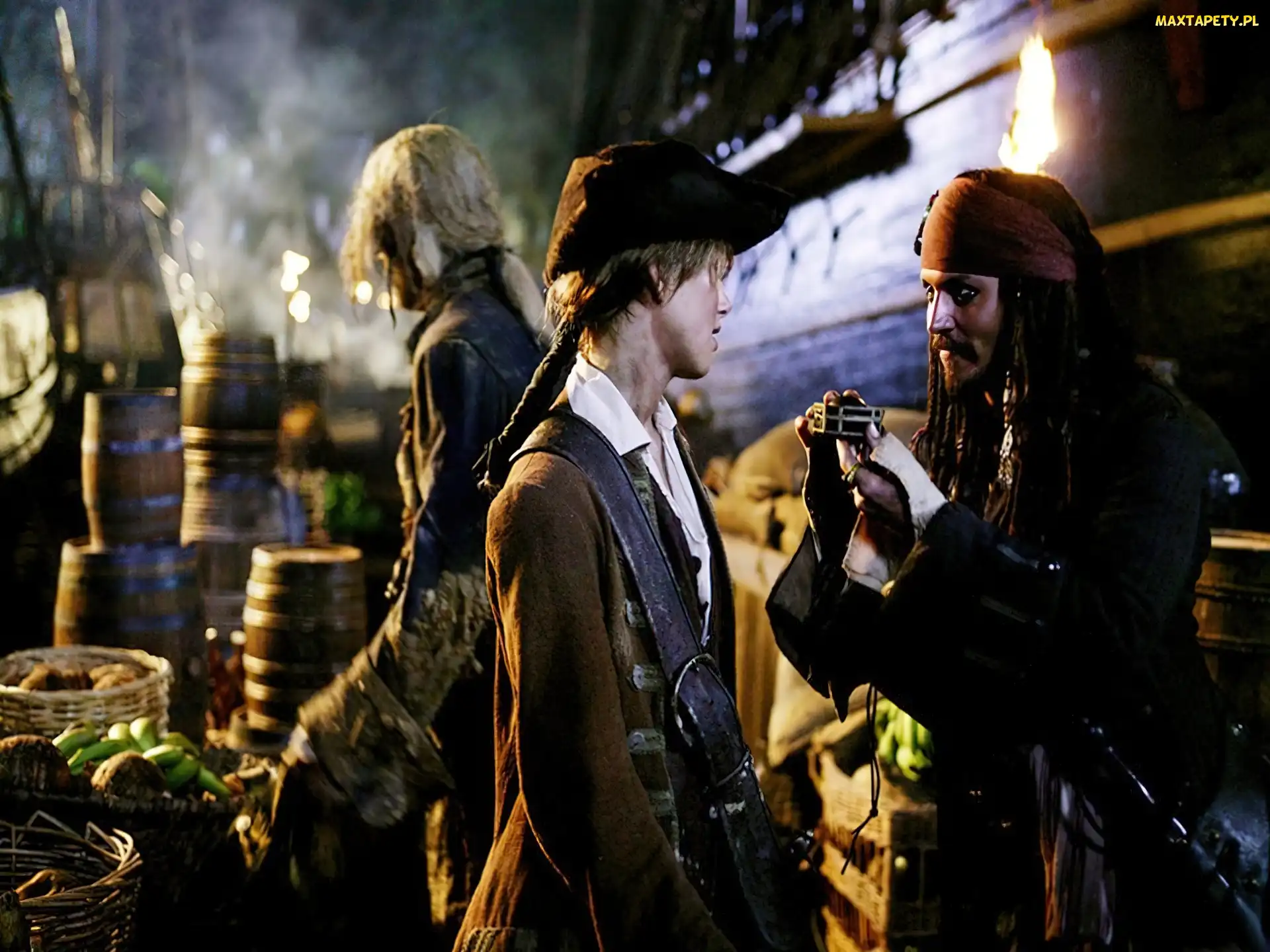 beczki, chłopiec, piraci_z_karaibow_2, Johnny Depp