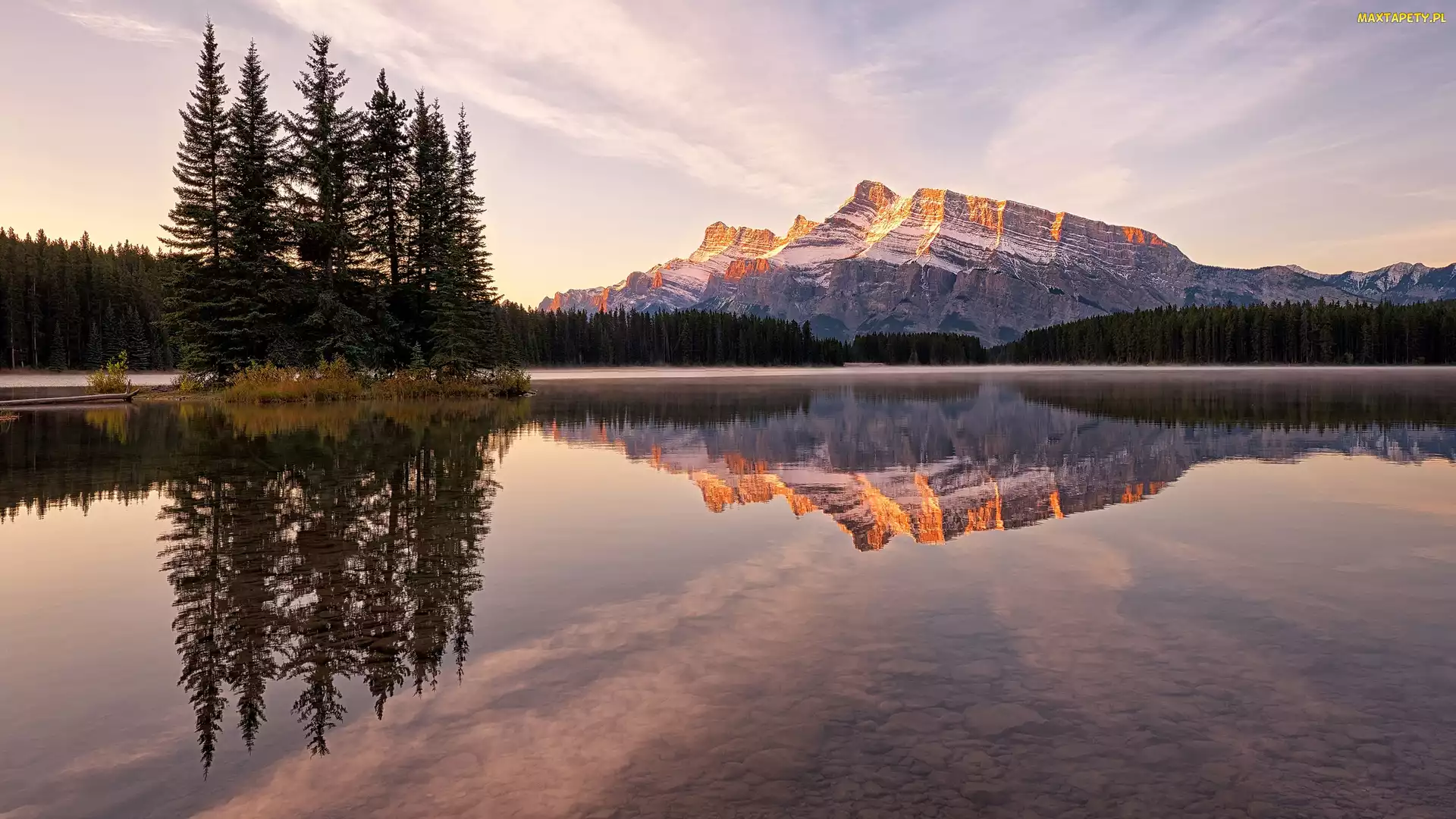 Góry, Prowincja Alberta, Drzewa, Kanada, Park Narodowy Banff, Odbicie, Mount Rundle, Jezioro, Two Jack Lake