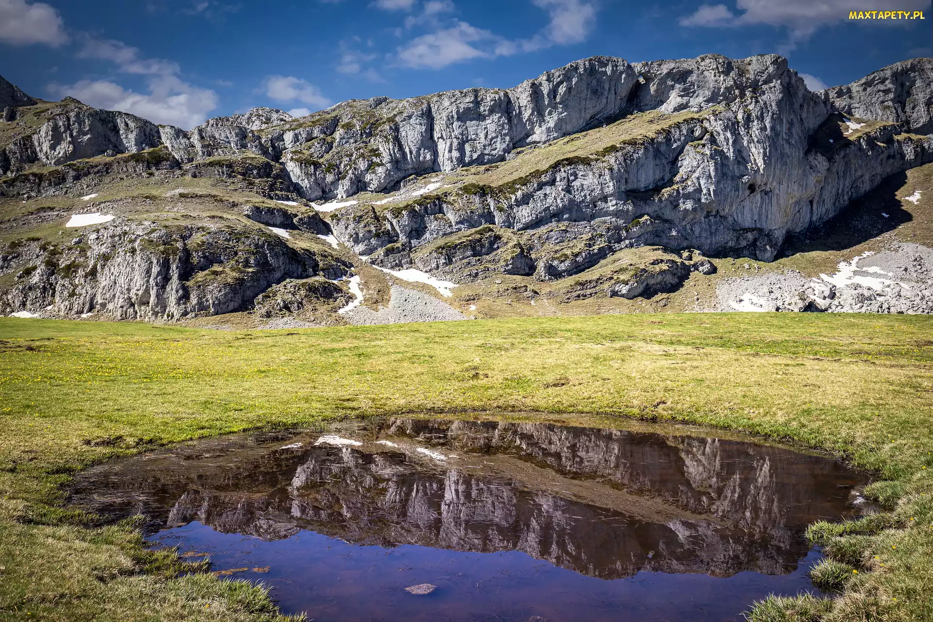 Kałuża, Hiszpania, Asturia, Somiedo Natural Park, Góry Kantabryjskie