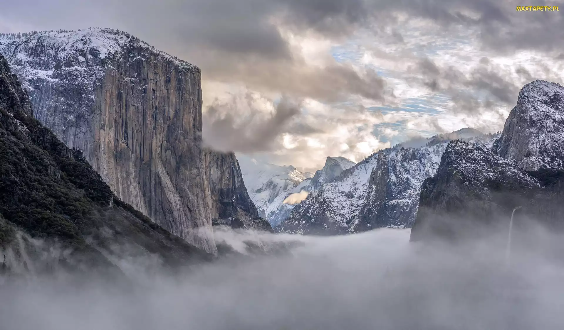 Stany Zjednoczone, Kalifornia, Mgła, Góry, Chmury, Park Narodowy Yosemite