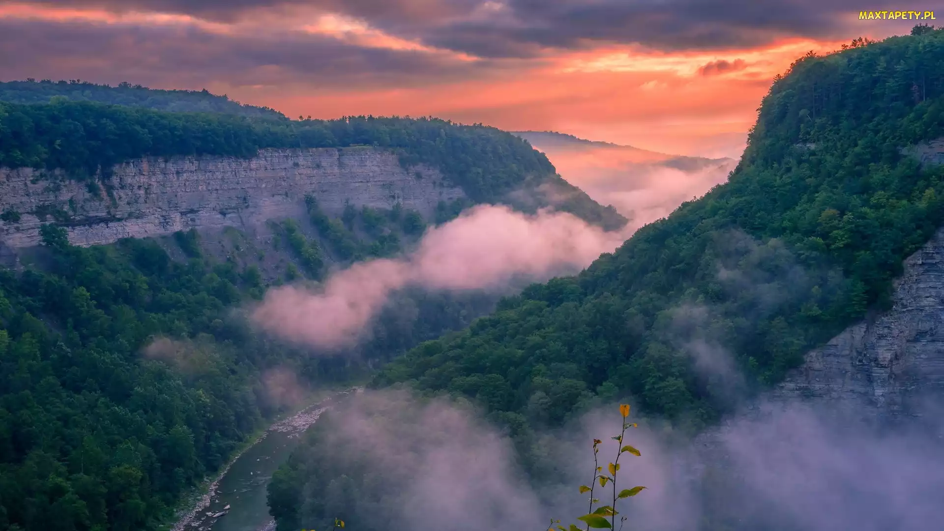 Wschód słońca, Stan Nowy Jork, Rzeka Genesee, Stany Zjednoczone, Letchworth State Park, Mgła, Wąwóz, Góry, Skały