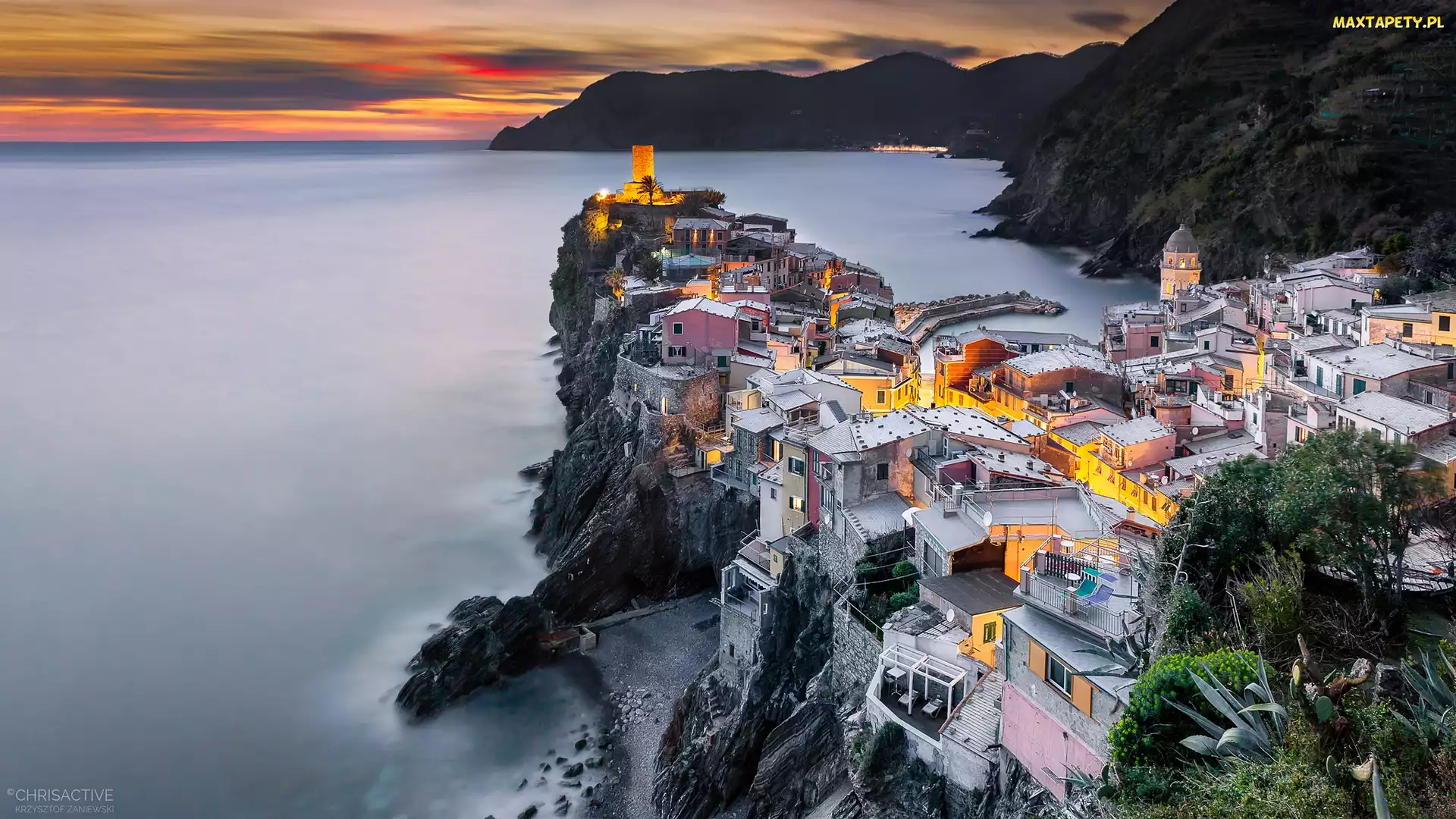 Włochy, Riomaggiore, Morze, Zachód słońca, Kolorowe, Domy