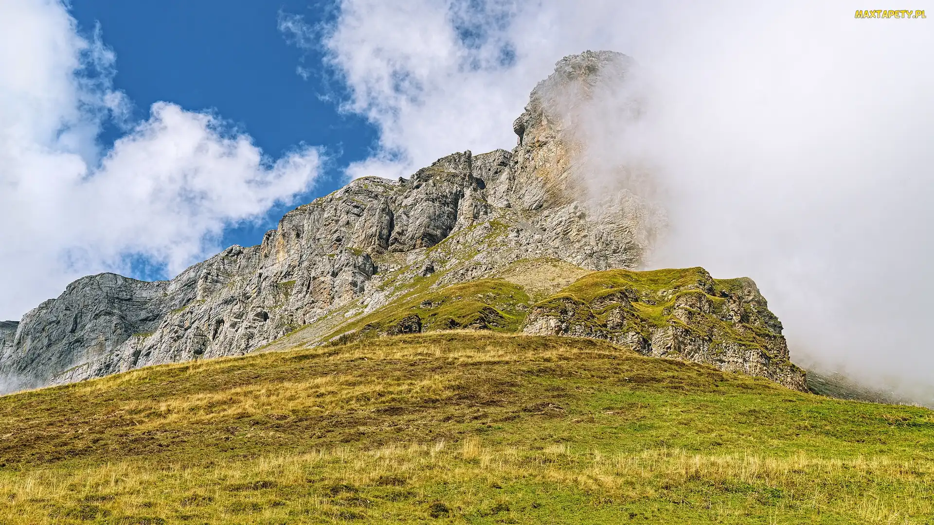 Alpy Glarneńskie, Góry, Mgła, Szwajcaria, Klausenpass, Skały, Przełęcz
