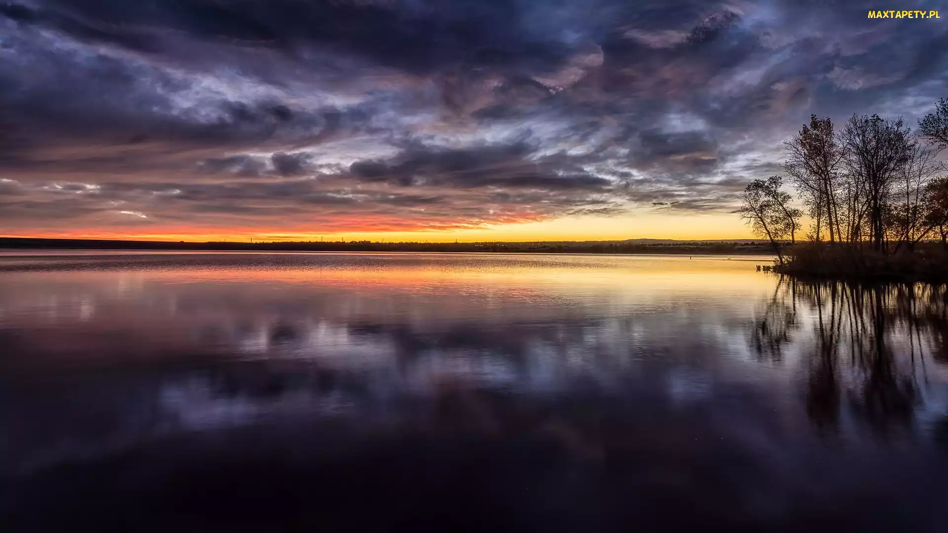 Chatfield State Park, Lake Chatfield, Stany Zjednoczone, Jezioro, Wschód słońca, Kolorado, Chmury, Drzewa