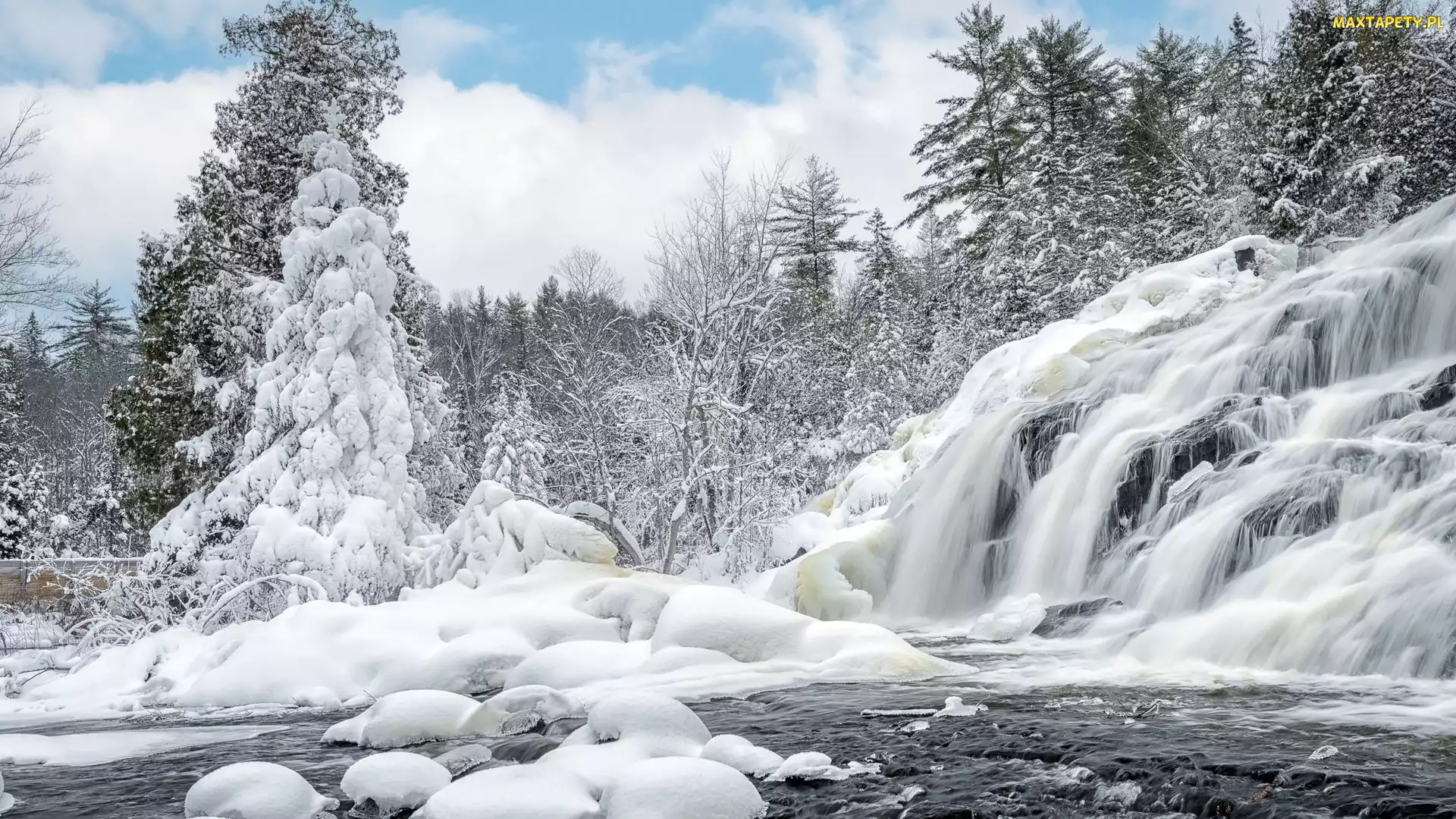 Zima, Michigan, Wodospad, Stany Zjednoczone, Bond Falls, Ontonagon River, Śnieg, Drzewa, Rzeka