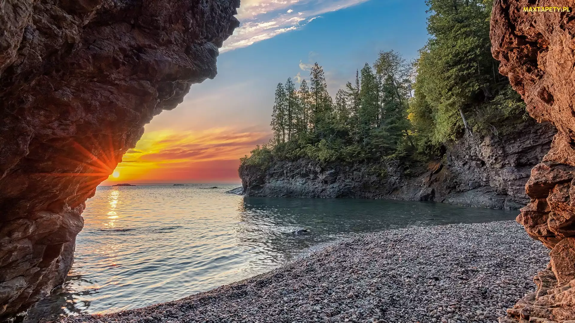 Stany Zjednoczone, Marquette, Kamienie, Michigan, Jezioro, Skały, Superior Lake, Zachód słońca, Jaskinia, Drzewa