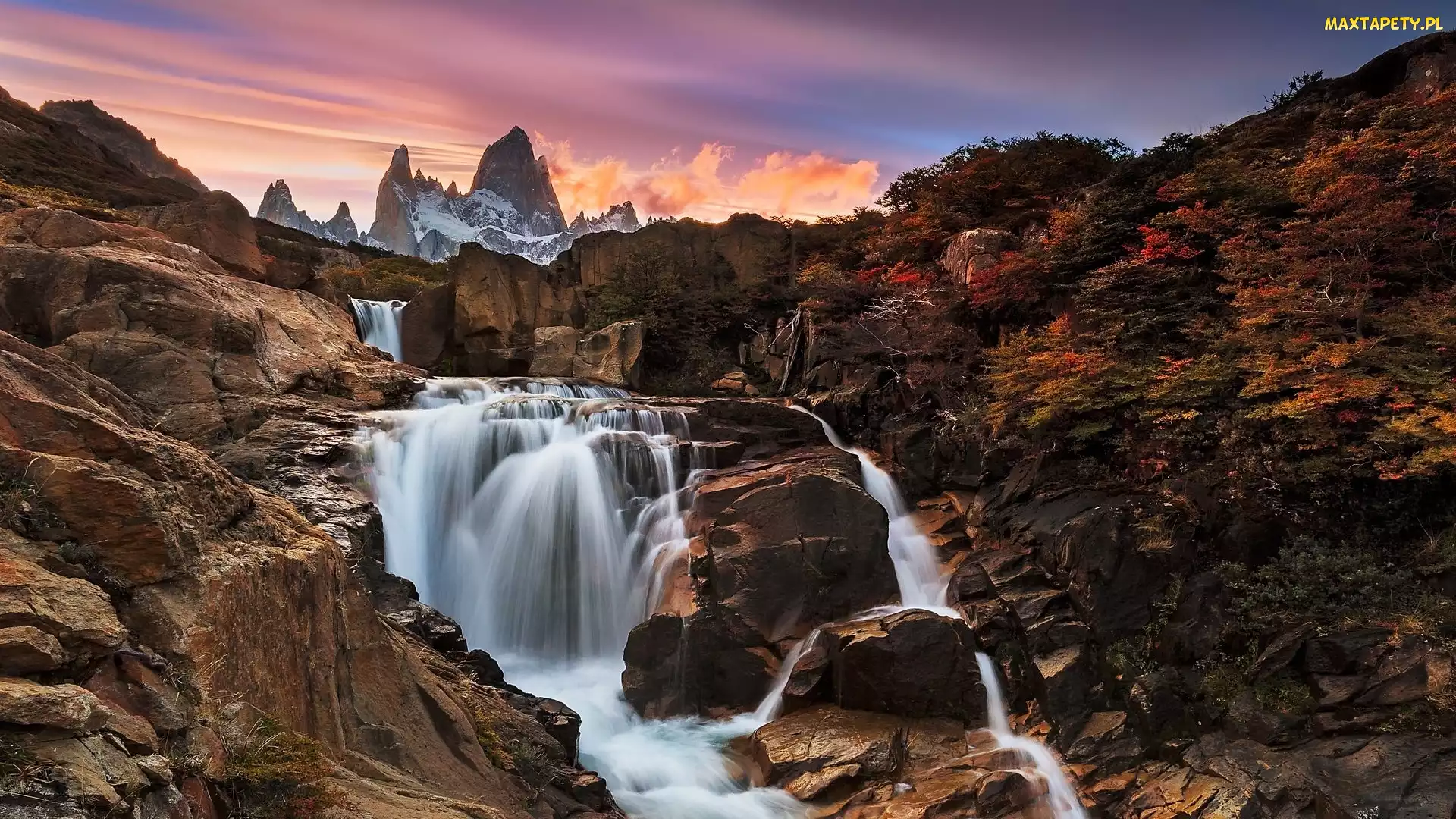 Skały, Jesień, Kaskada, Roślinność, Góra, Patagonia, Fitz Roy, Park Narodowy Los Glaciares, Argentyna, Rzeka