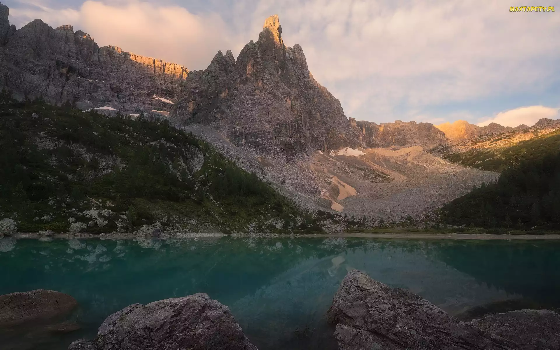 Kamienie, Chmury, Dolomity, Włochy, Jezioro Sorapis, Góry, Masyw Sorapiss