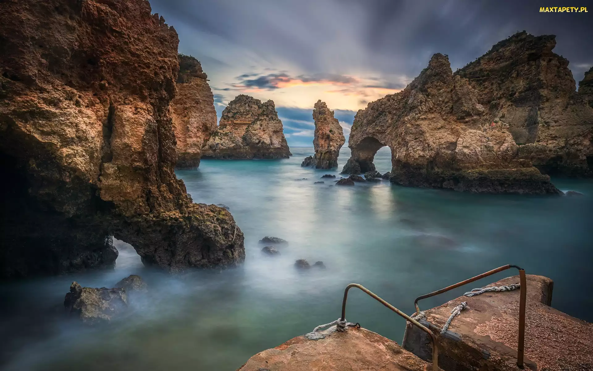 Portugalia, Region Algarve, Skały, Wybrzeże, Morze, Ponta da Piedade